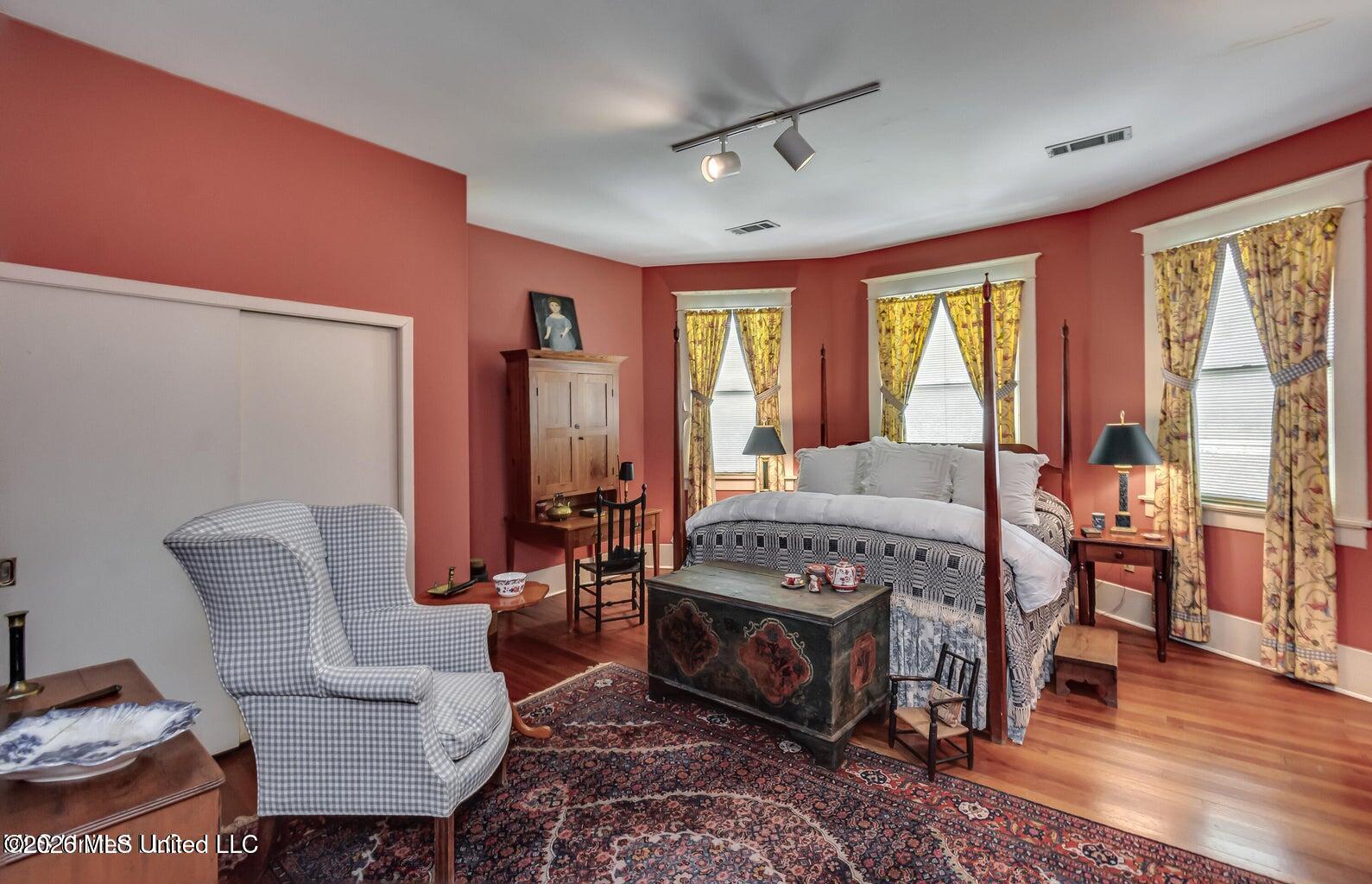 115 Railroad Avenue Property Photo 21