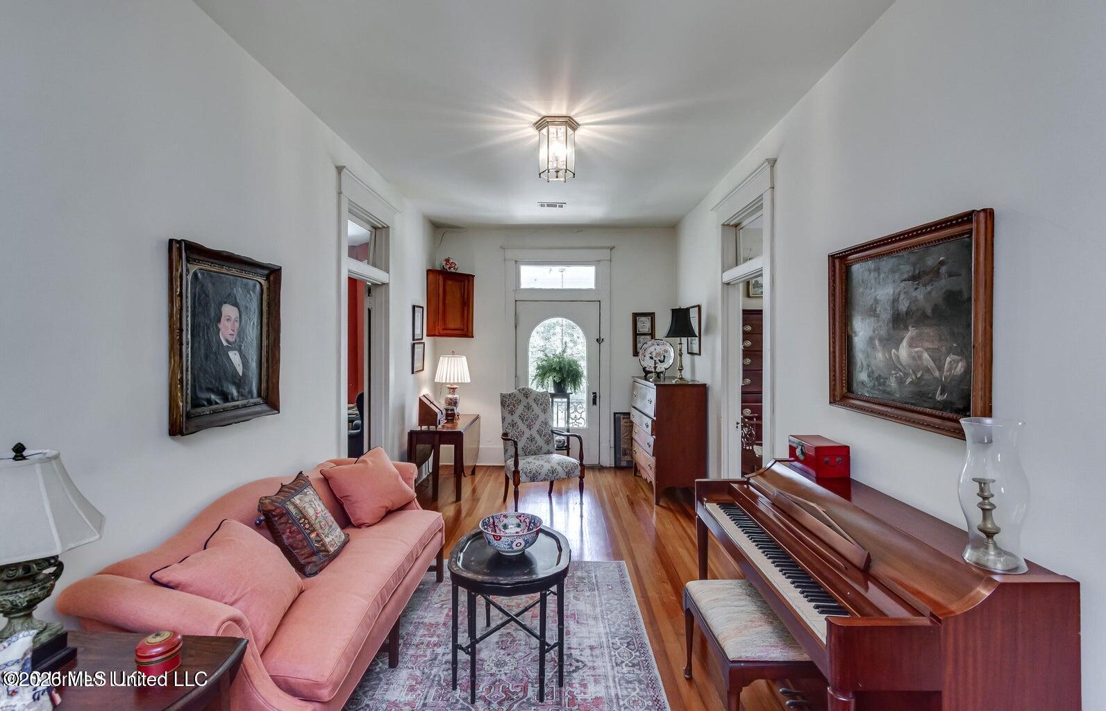 115 Railroad Avenue Property Photo 22