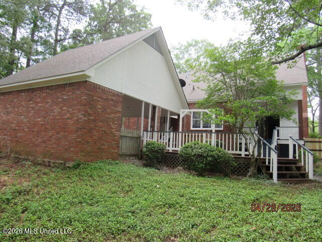74 Moss Woods Drive Property Photo 18