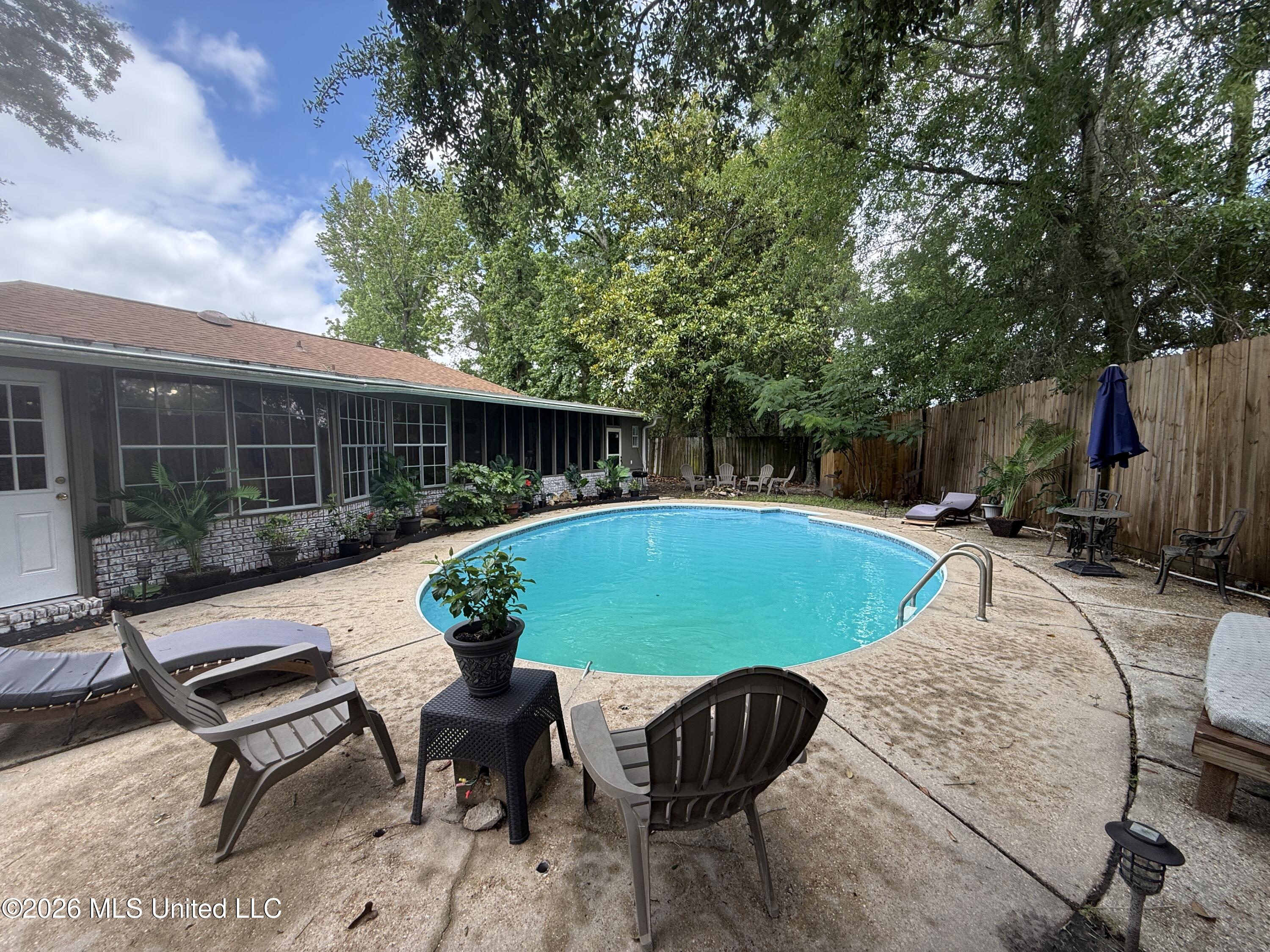 206 Boggs Circle Property Photo 33