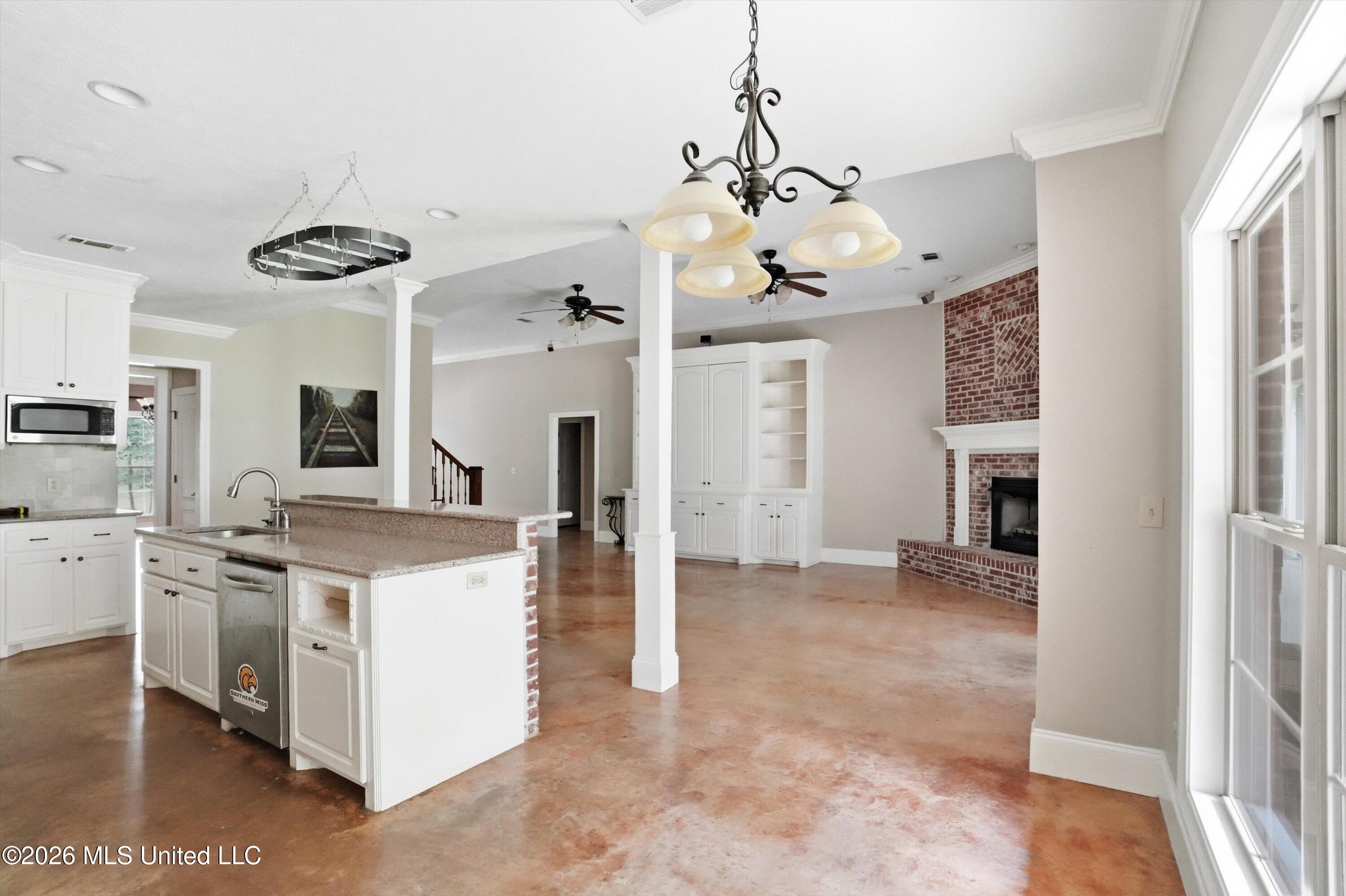 124 Pine Oak Lane Property Photo 15