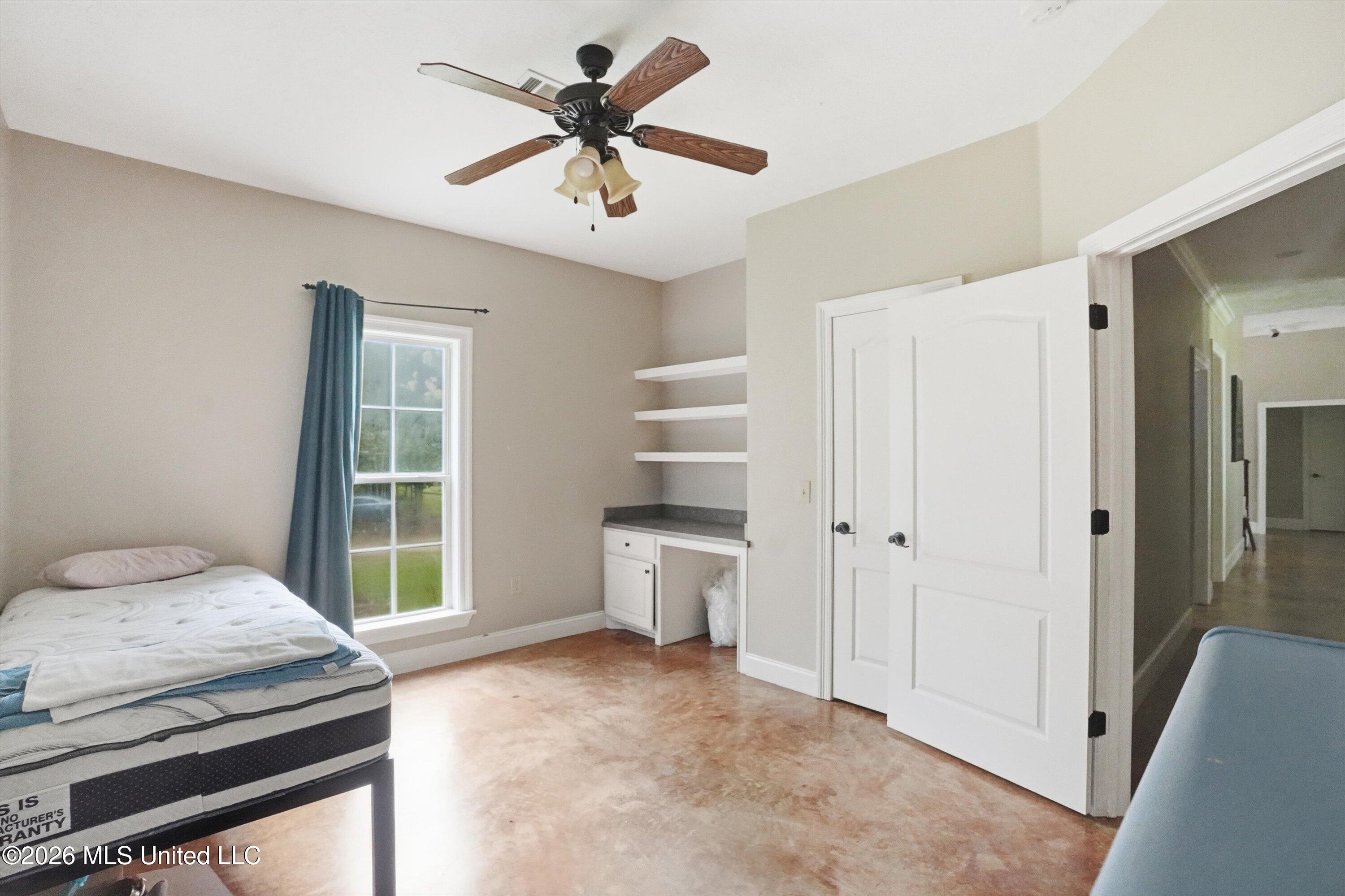 124 Pine Oak Lane Property Photo 22