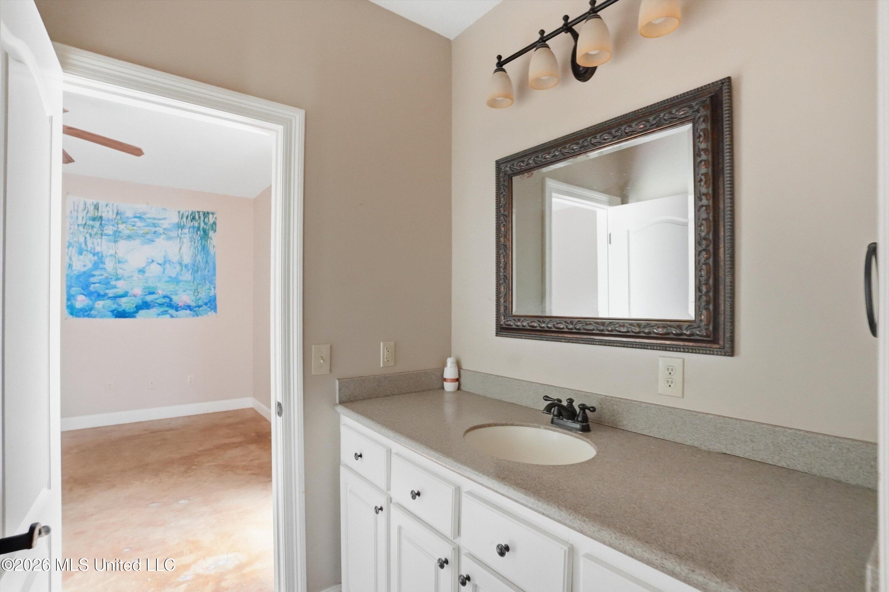 124 Pine Oak Lane Property Photo 24