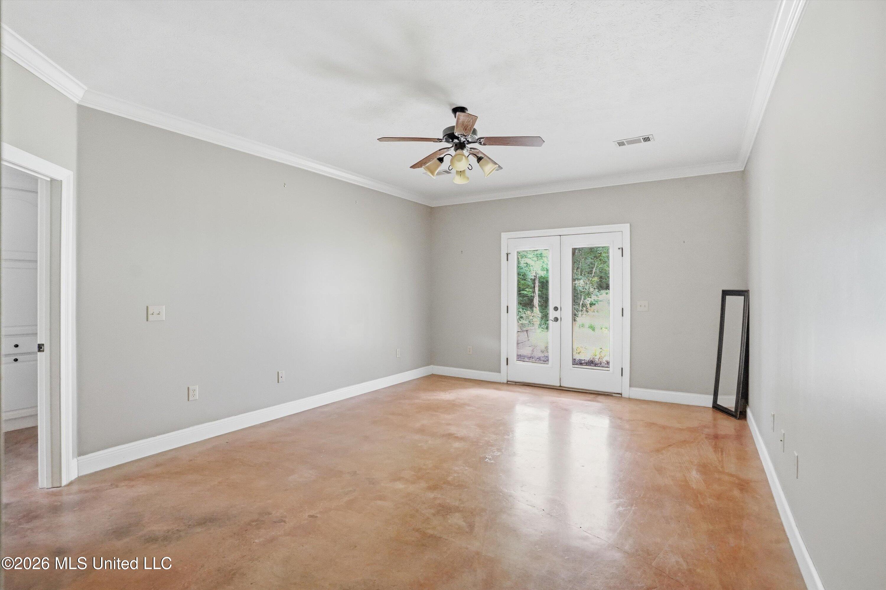 124 Pine Oak Lane Property Photo 28