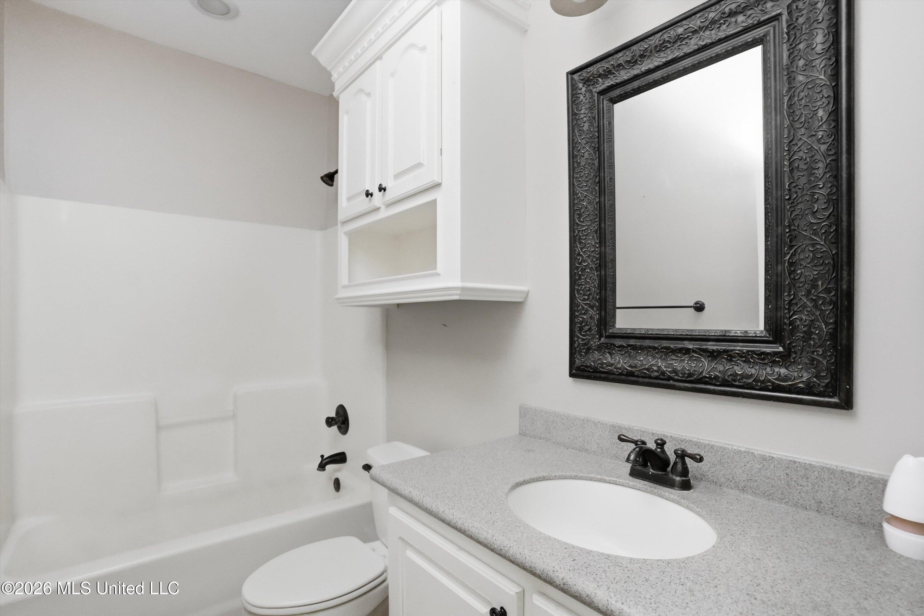 124 Pine Oak Lane Property Photo 35