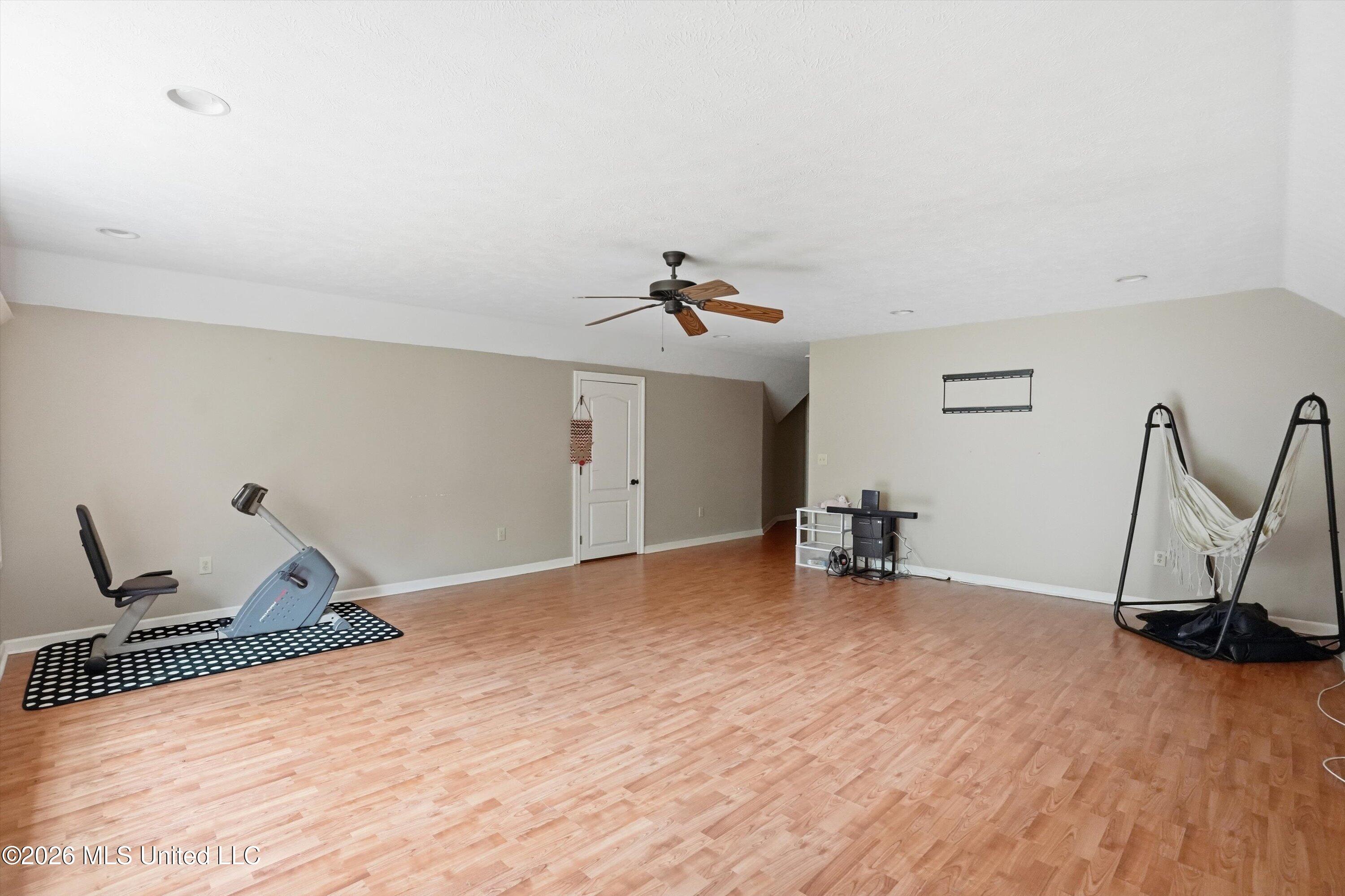 124 Pine Oak Lane Property Photo 39
