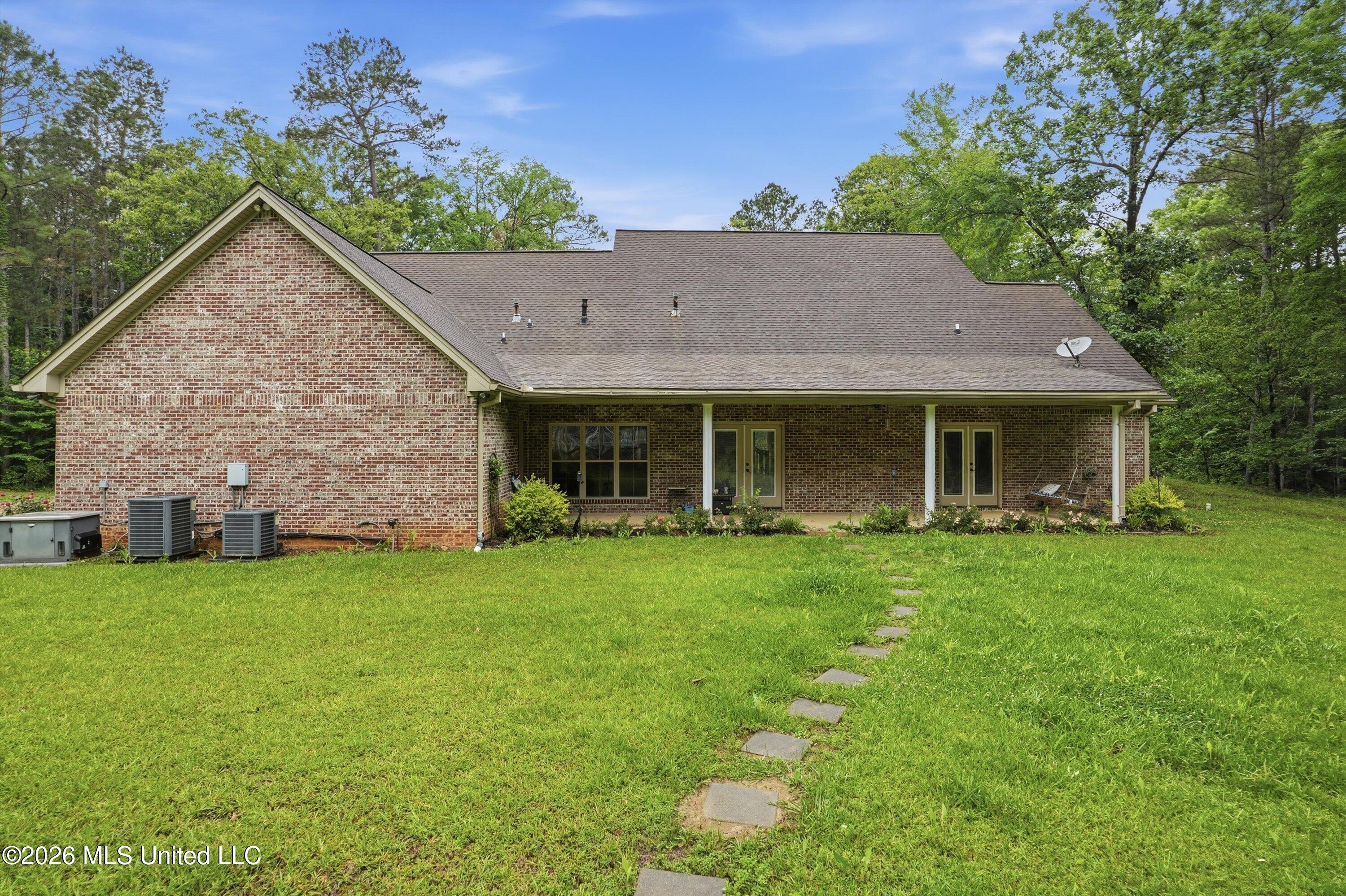 124 Pine Oak Lane Property Photo 42