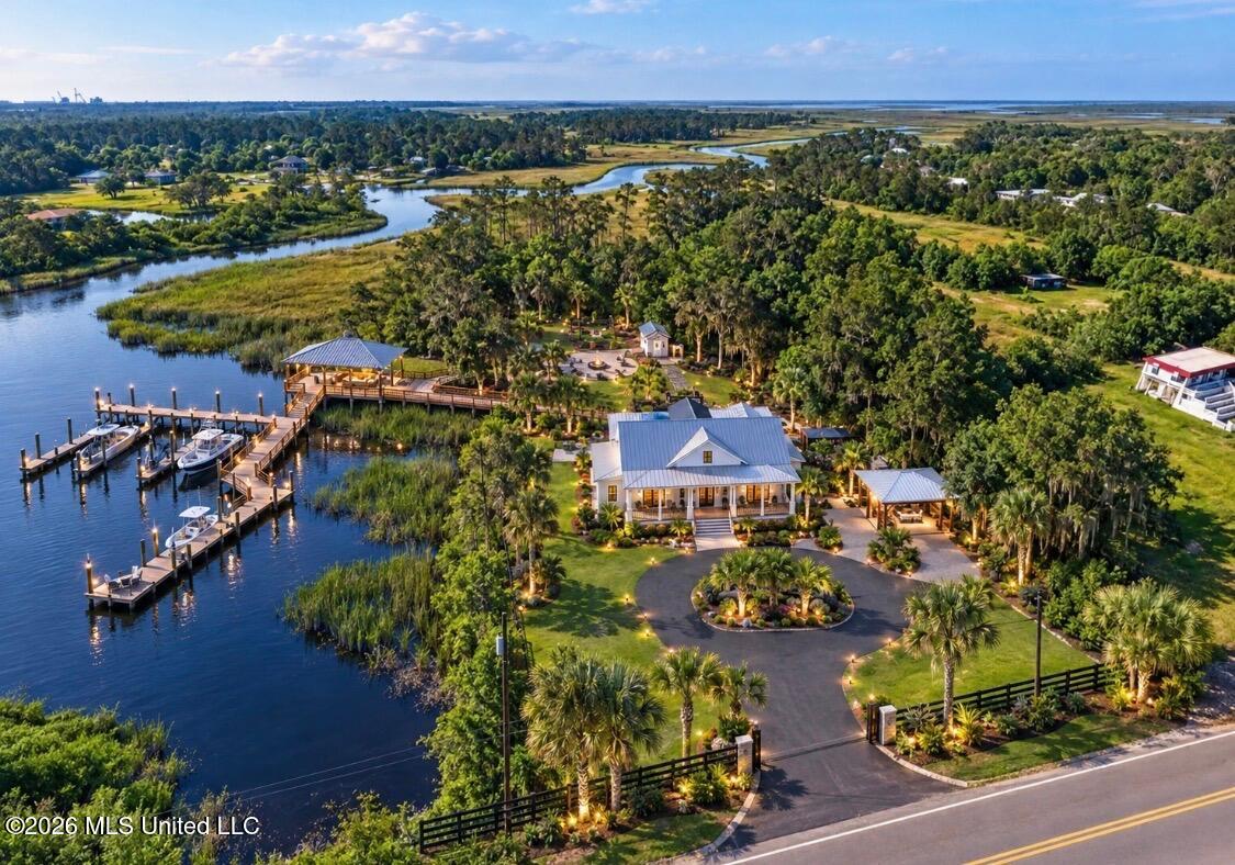16475 Us-90 Property Photo 2