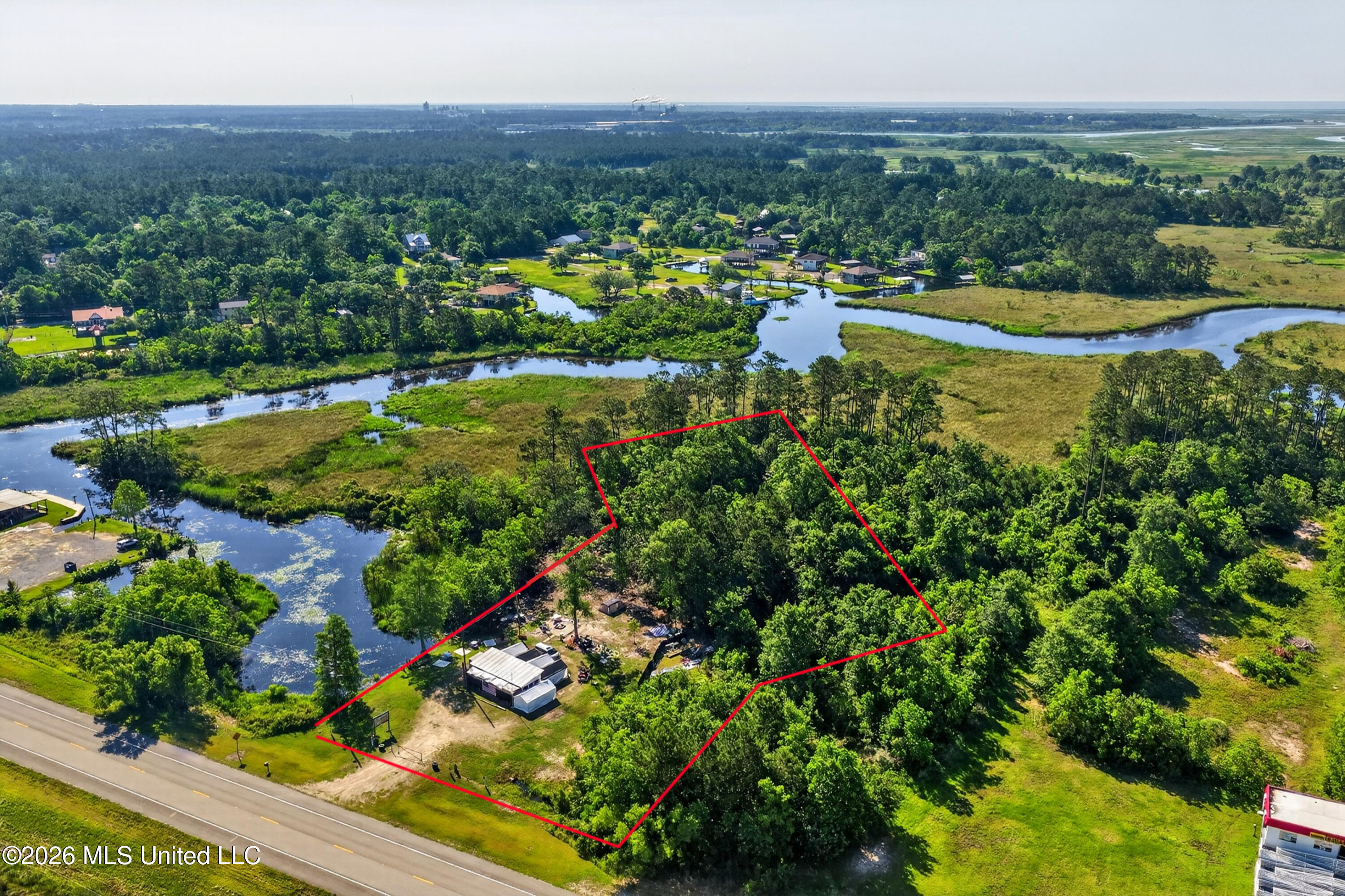16475 Us-90 Property Photo 12