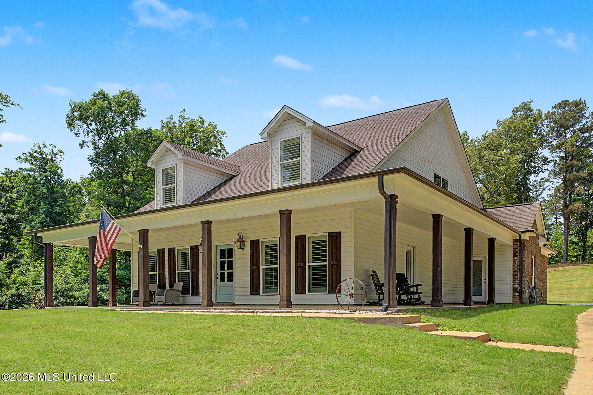 5665 Mcingvale Road Property Photo 2
