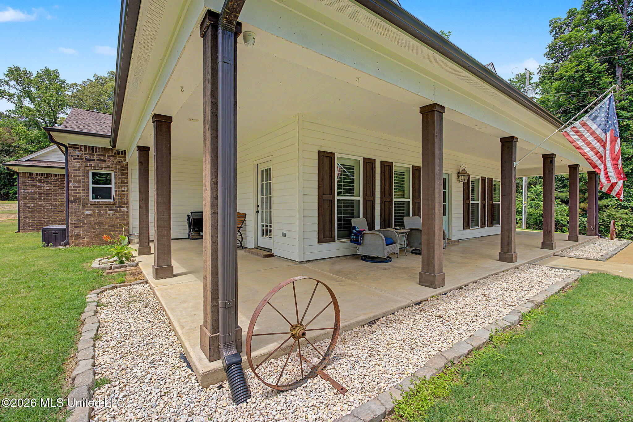 5665 Mcingvale Road Property Photo 6