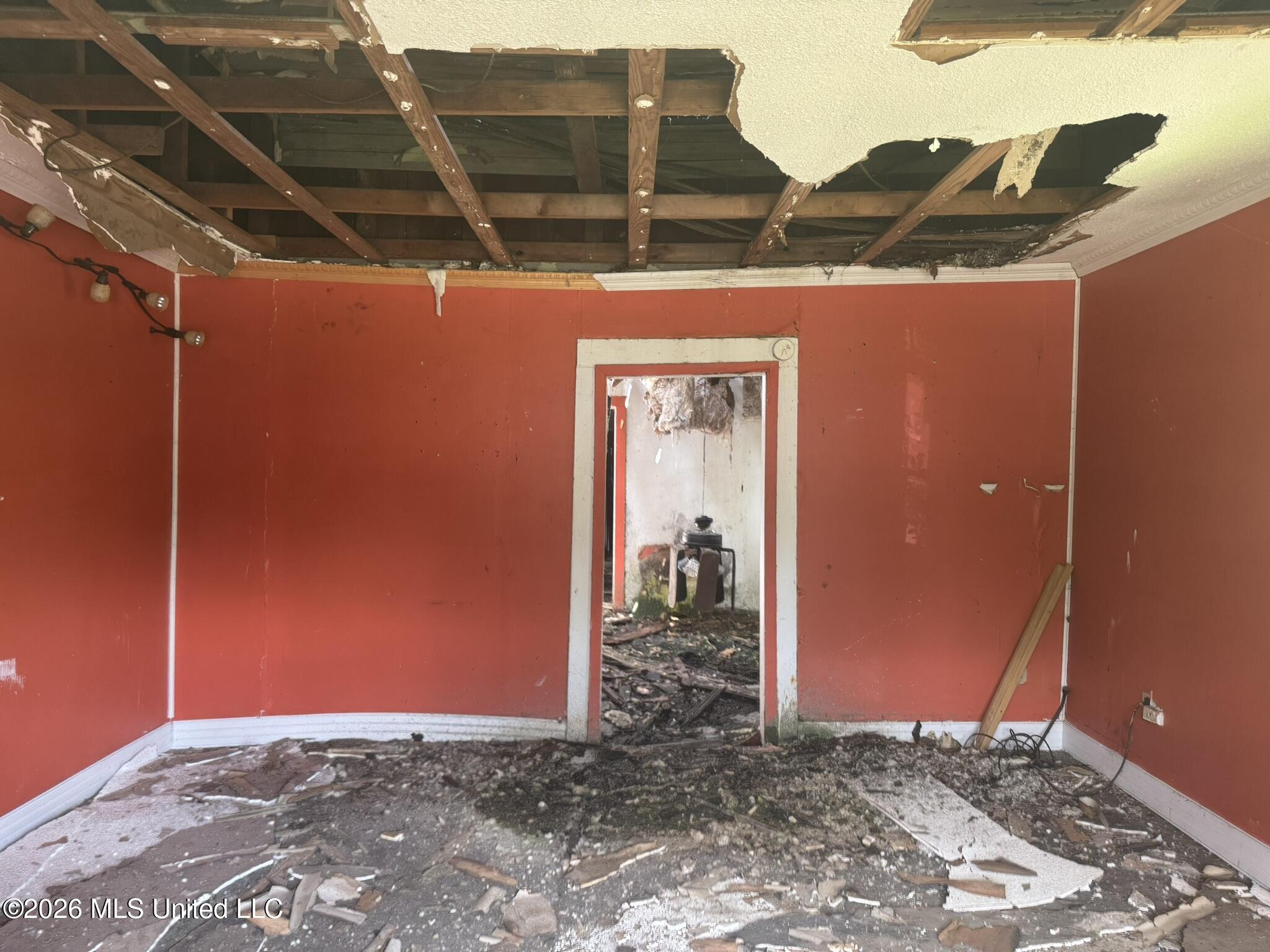 912 Summit Street Property Photo 2