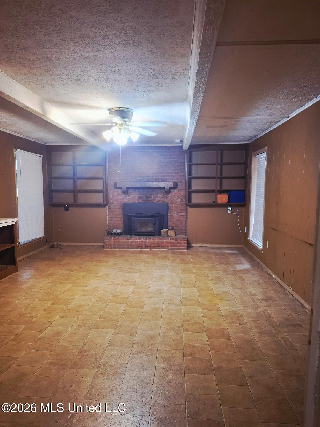 105 Hartfield Place Property Photo 3