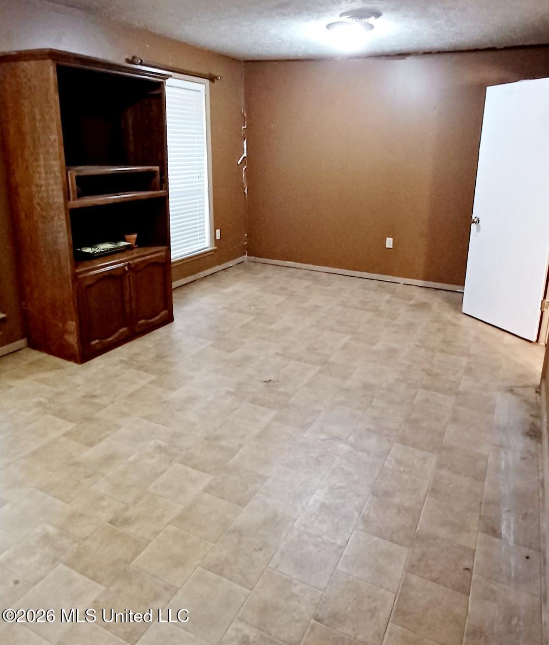 105 Hartfield Place Property Photo 15