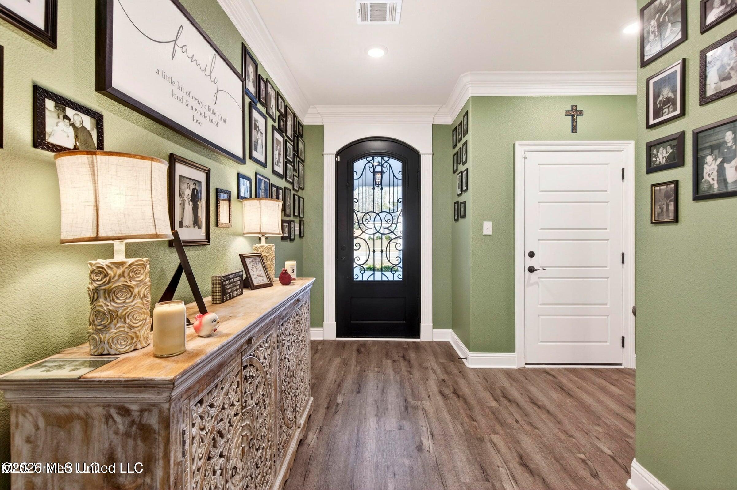 11106 Alphabet Road Property Photo 5