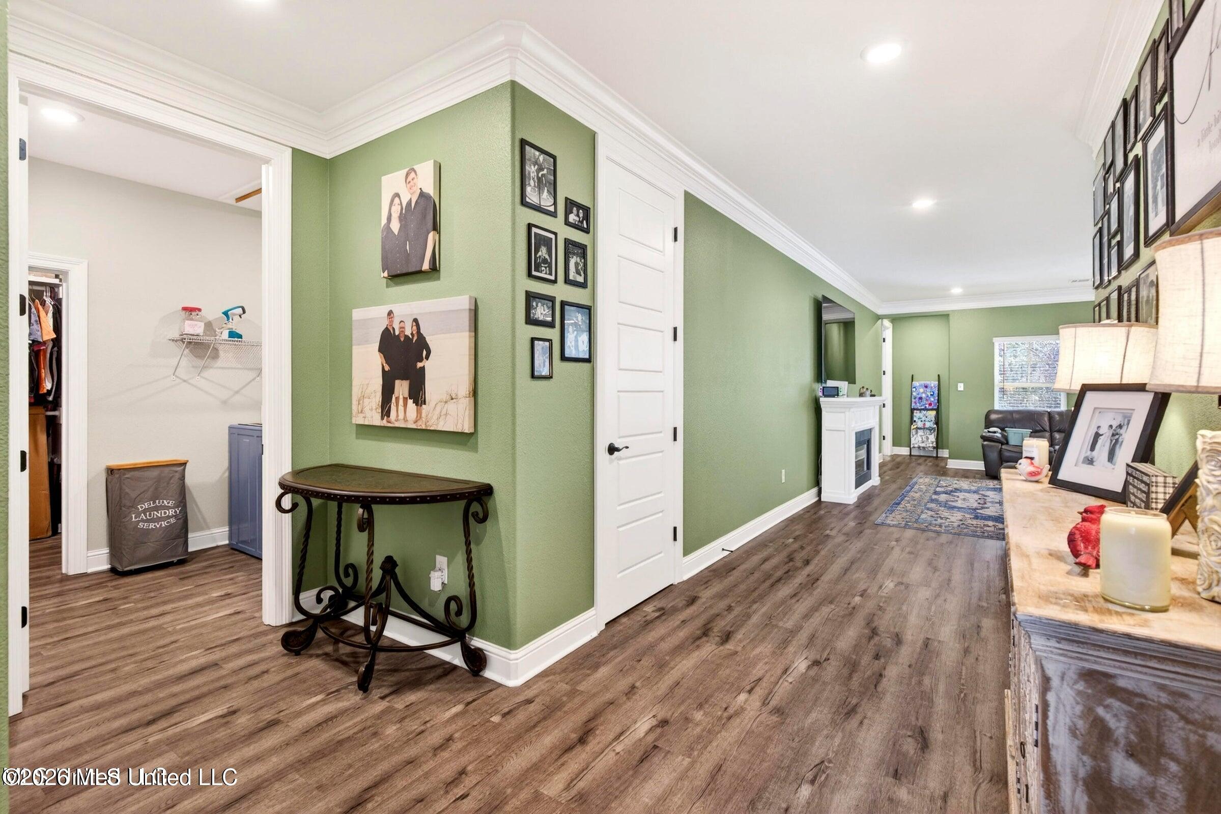 11106 Alphabet Road Property Photo 6