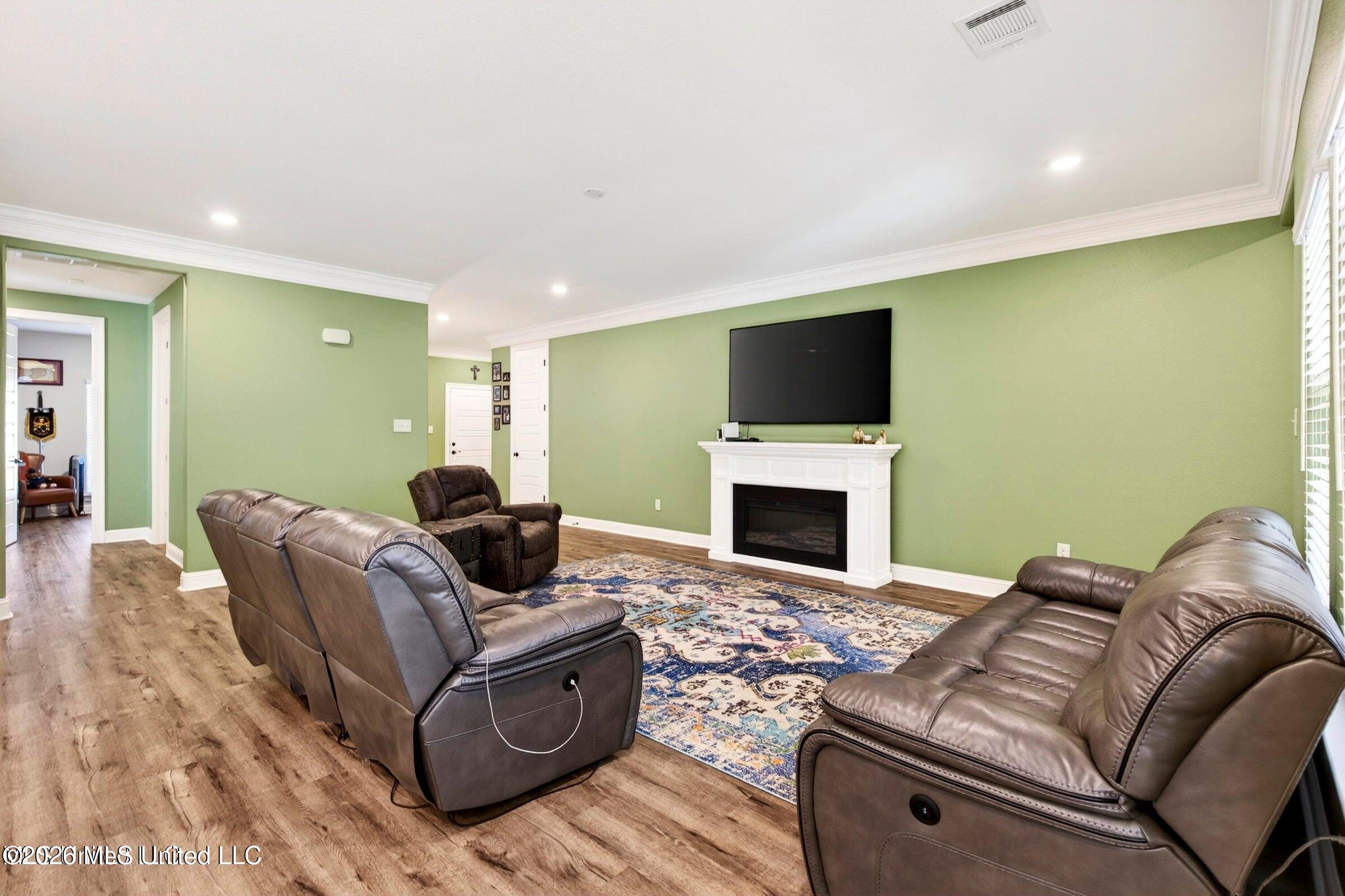 11106 Alphabet Road Property Photo 10