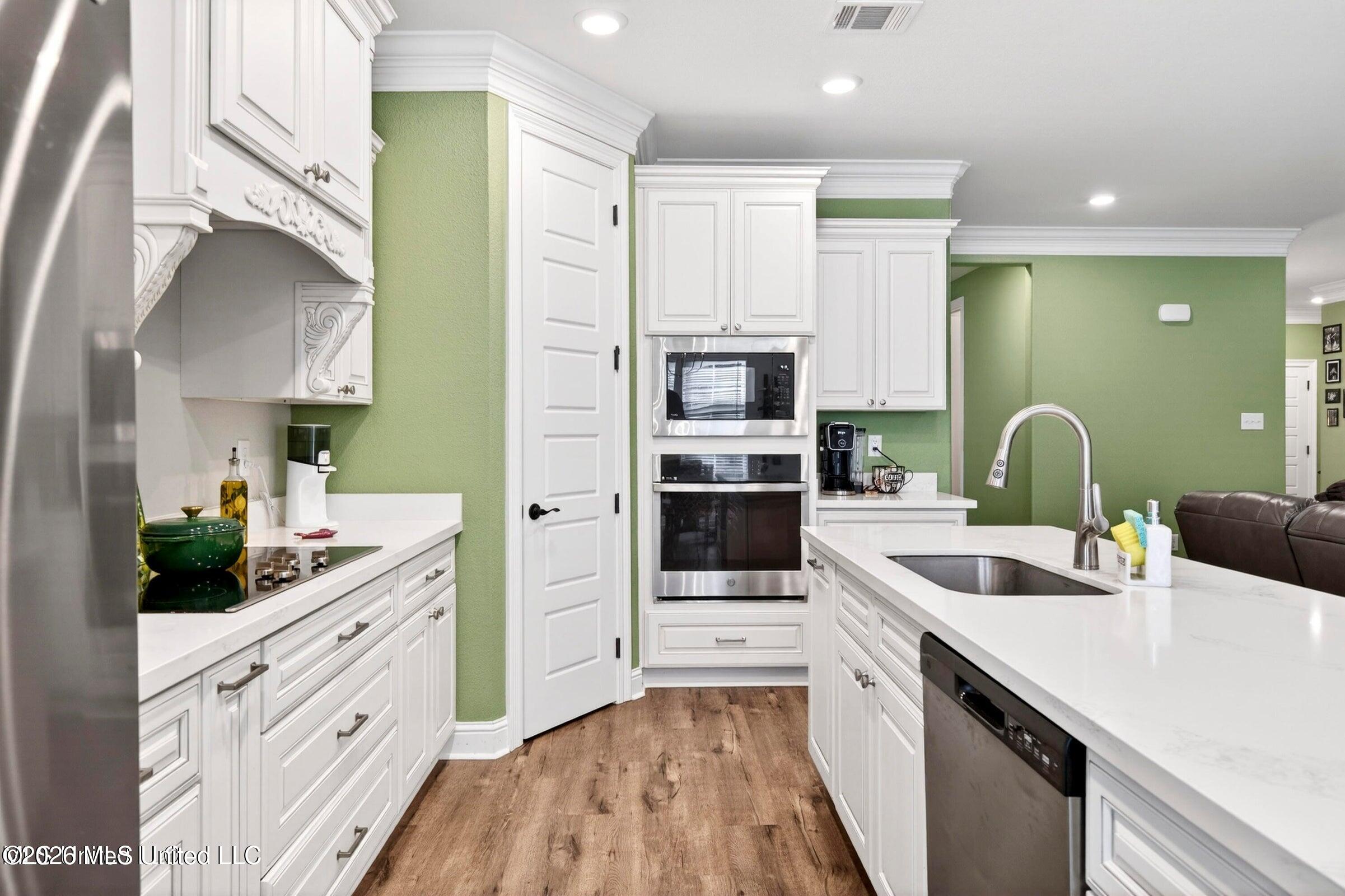 11106 Alphabet Road Property Photo 14