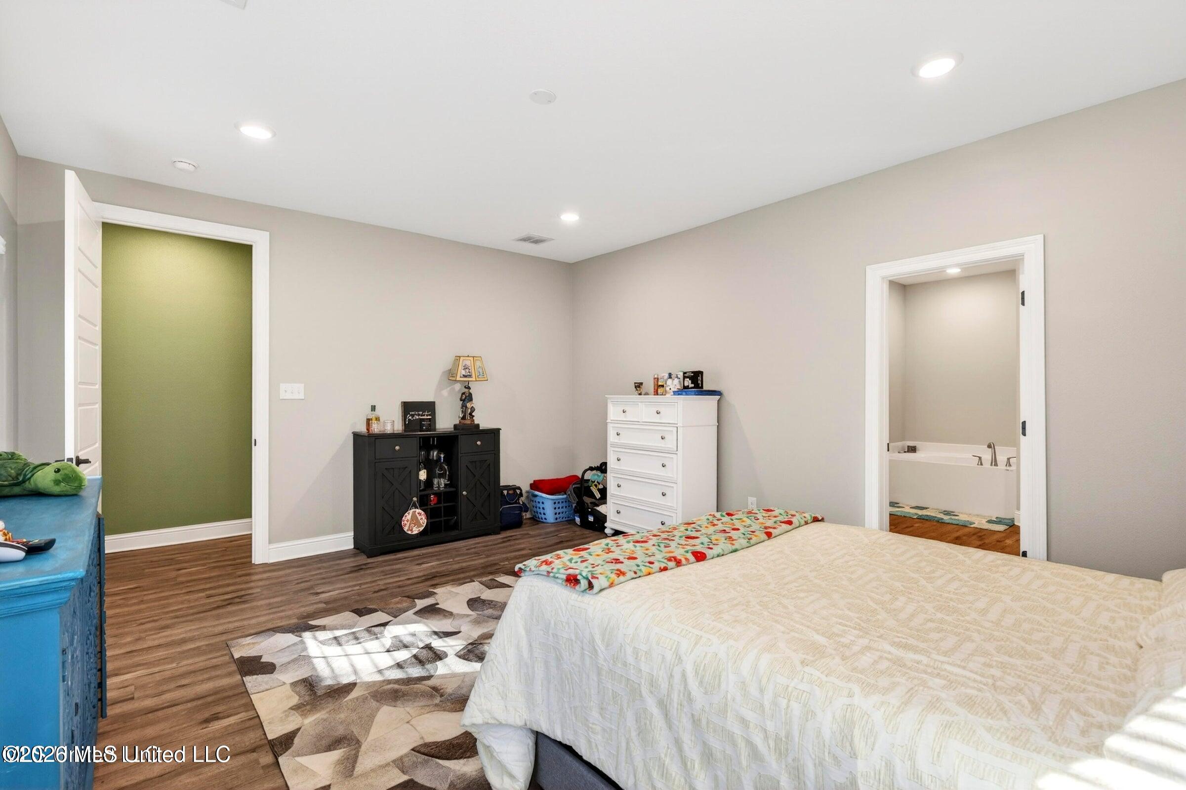 11106 Alphabet Road Property Photo 17
