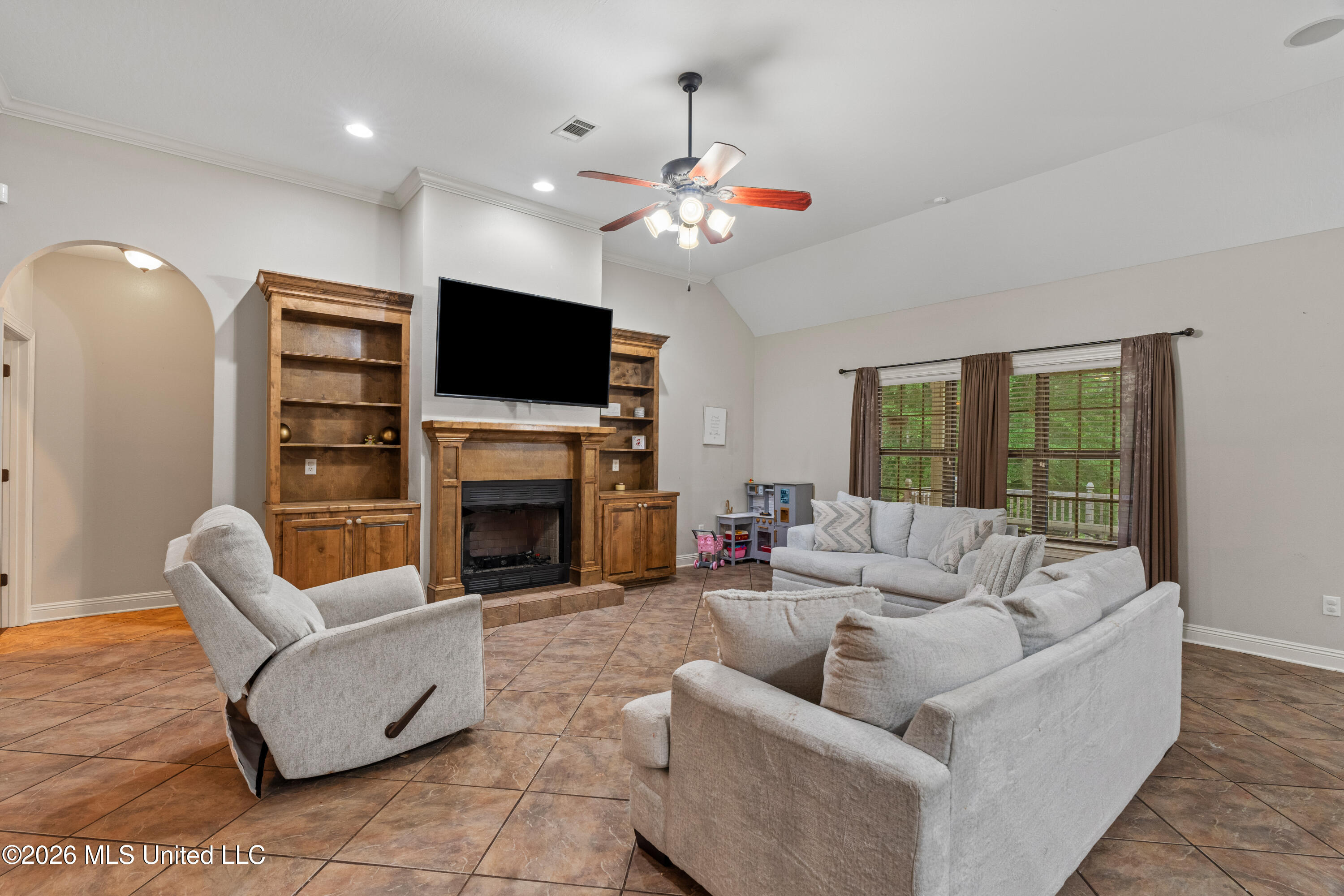 130 Cambrooke Property Photo 11