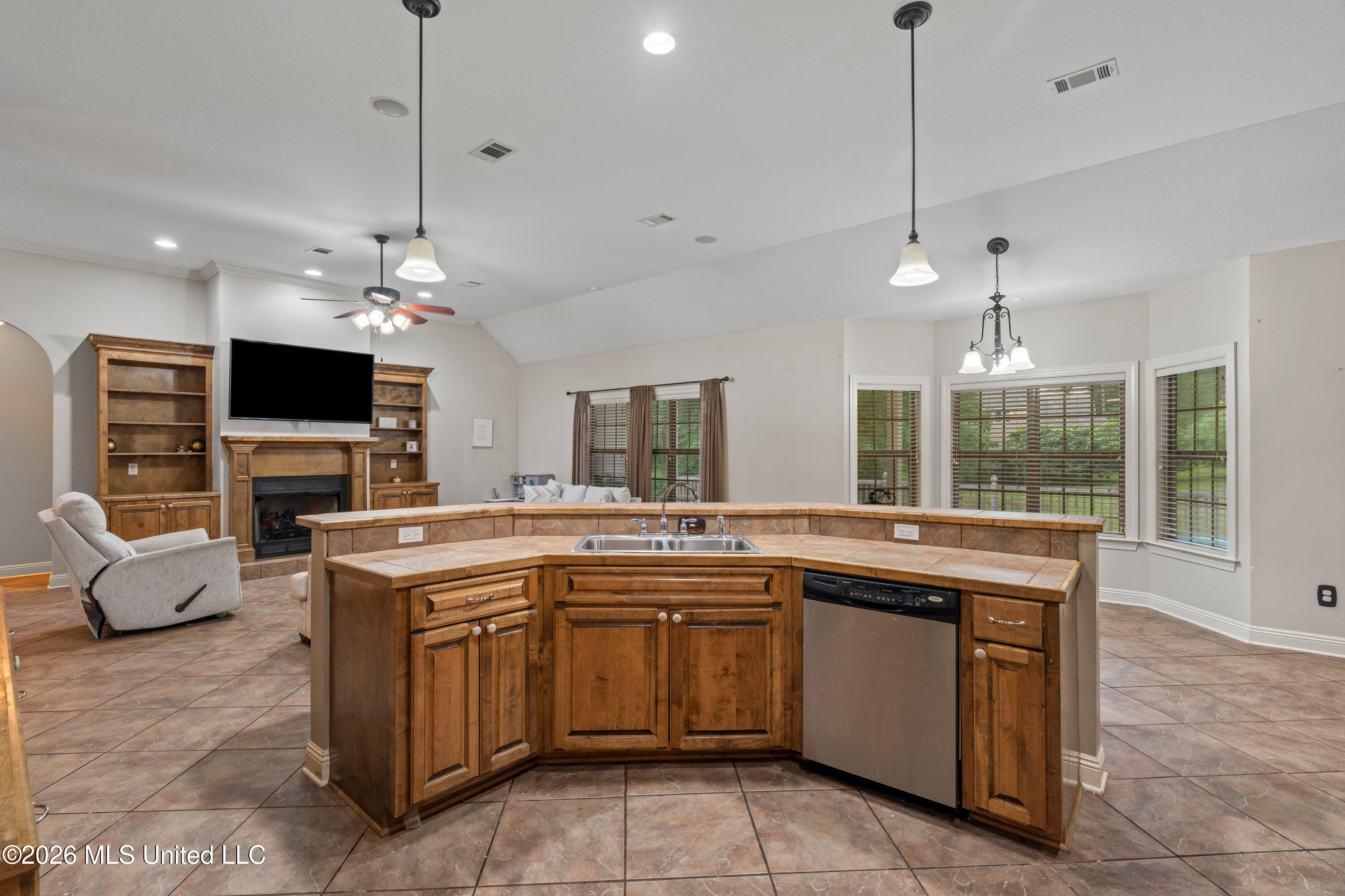 130 Cambrooke Property Photo 17