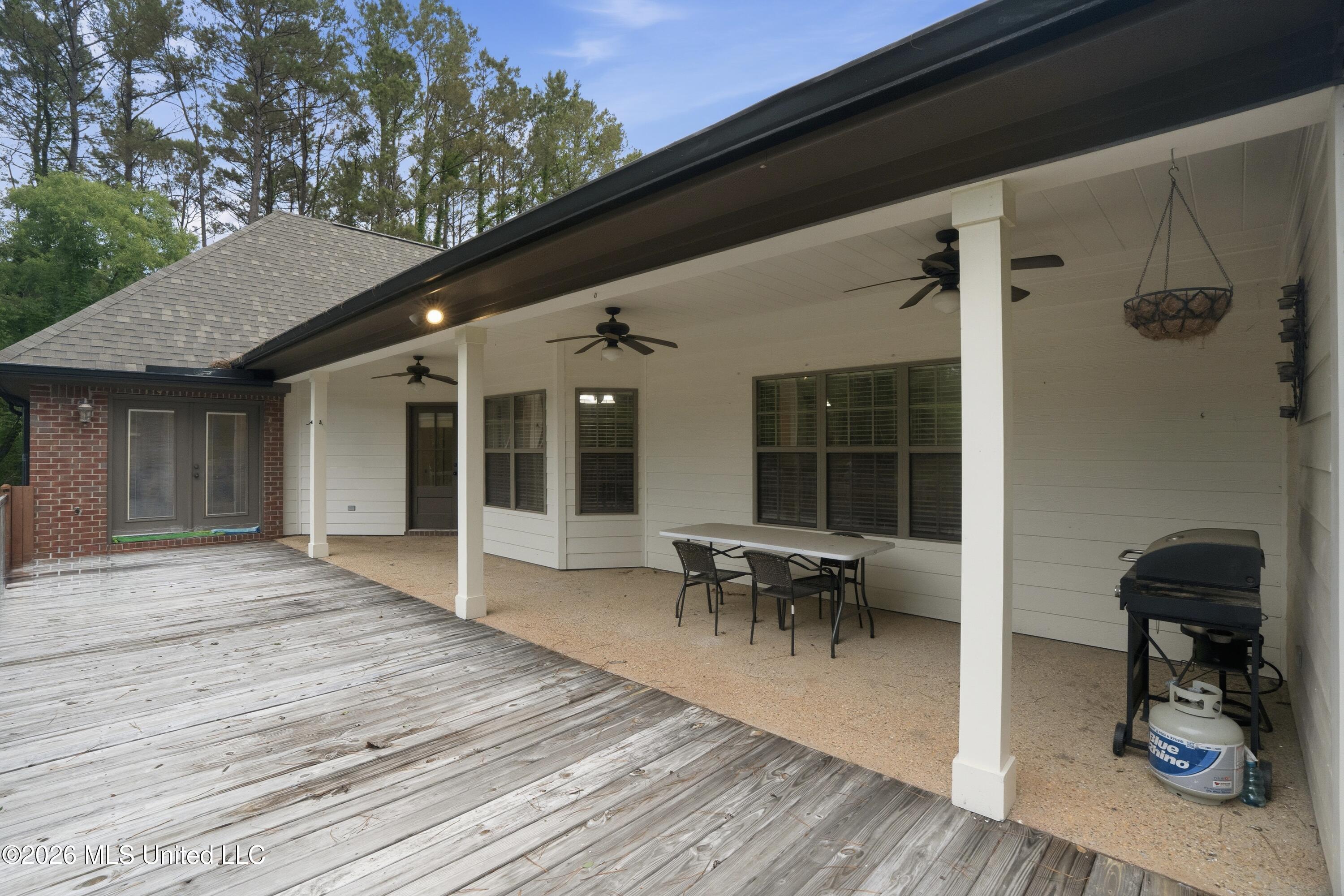 130 Cambrooke Property Photo 46