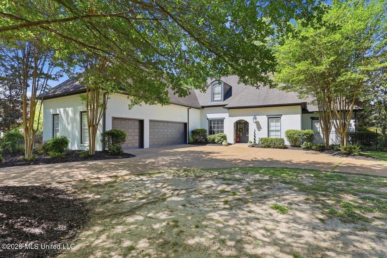 131 Wildwood Drive Property Photo 1