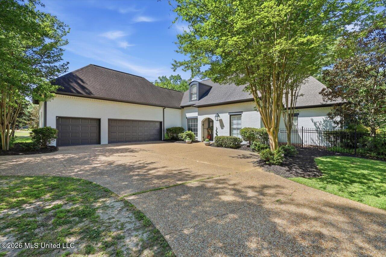 131 Wildwood Drive Property Photo 6