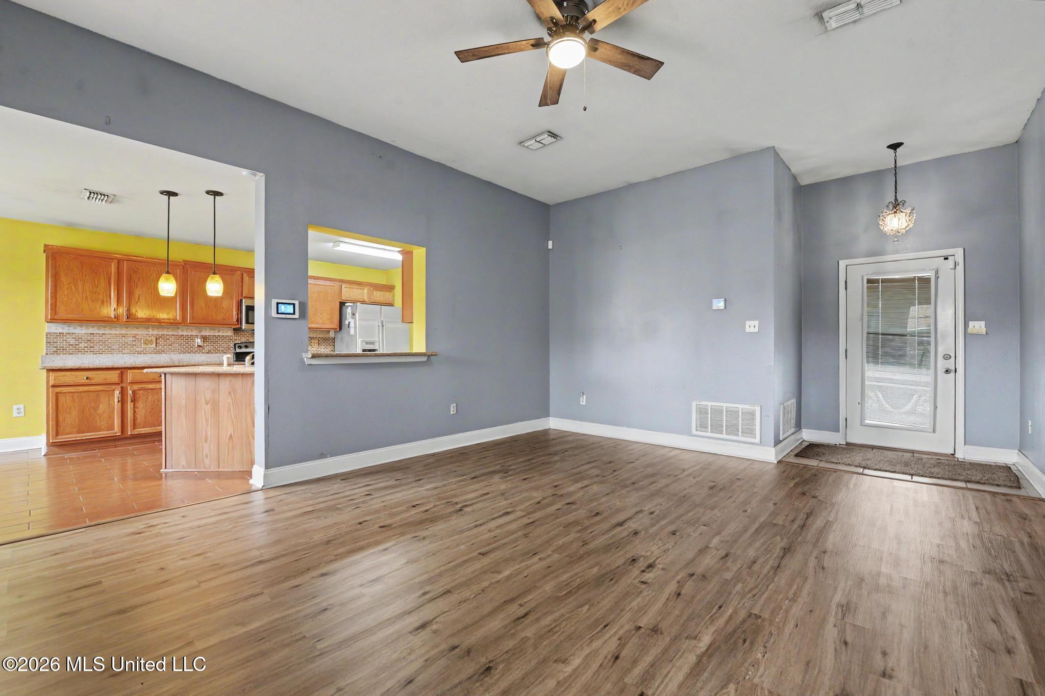 11380 Mia Drive Property Photo 4