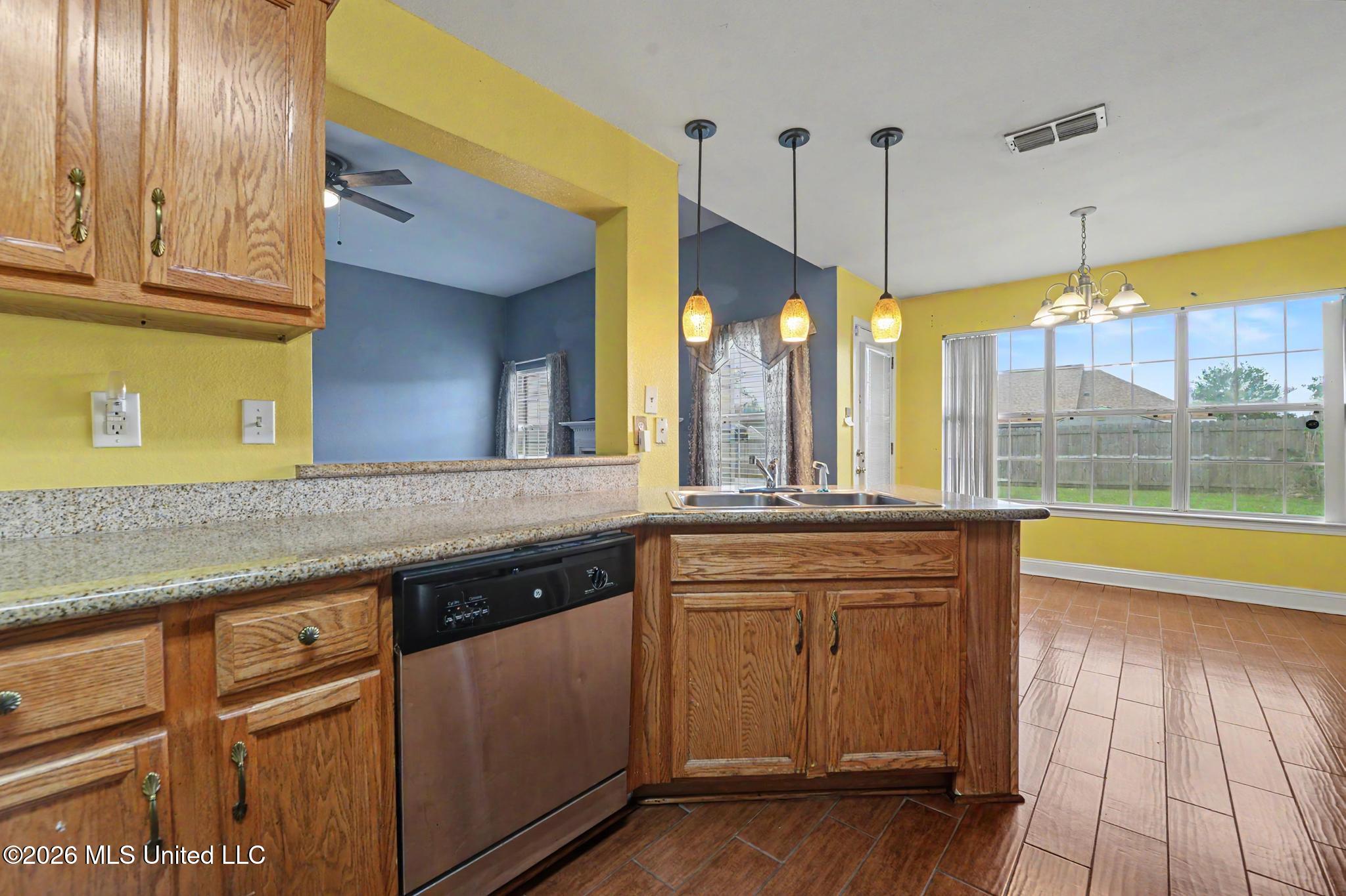 11380 Mia Drive Property Photo 6