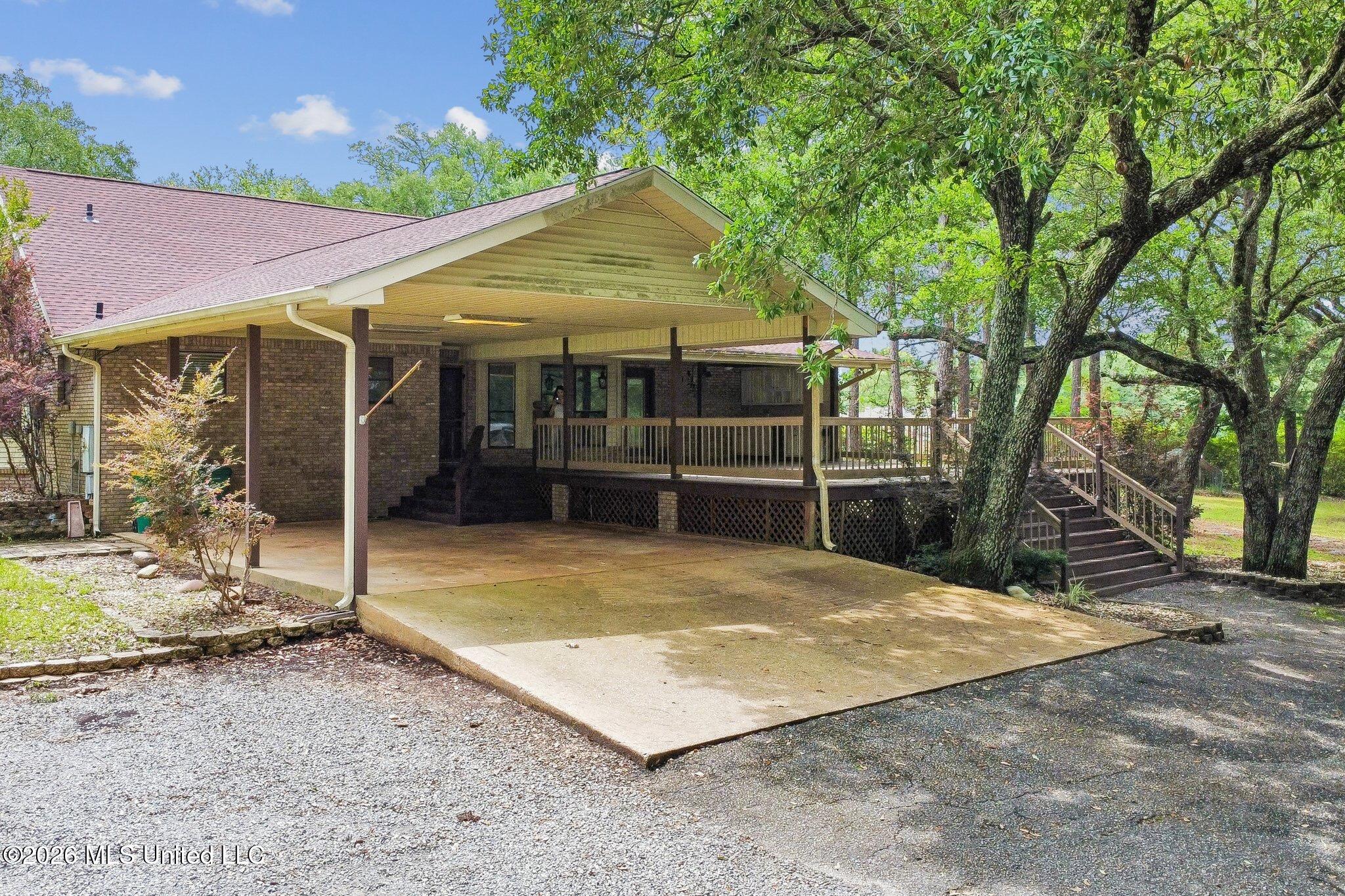 5116 Ceres Farm