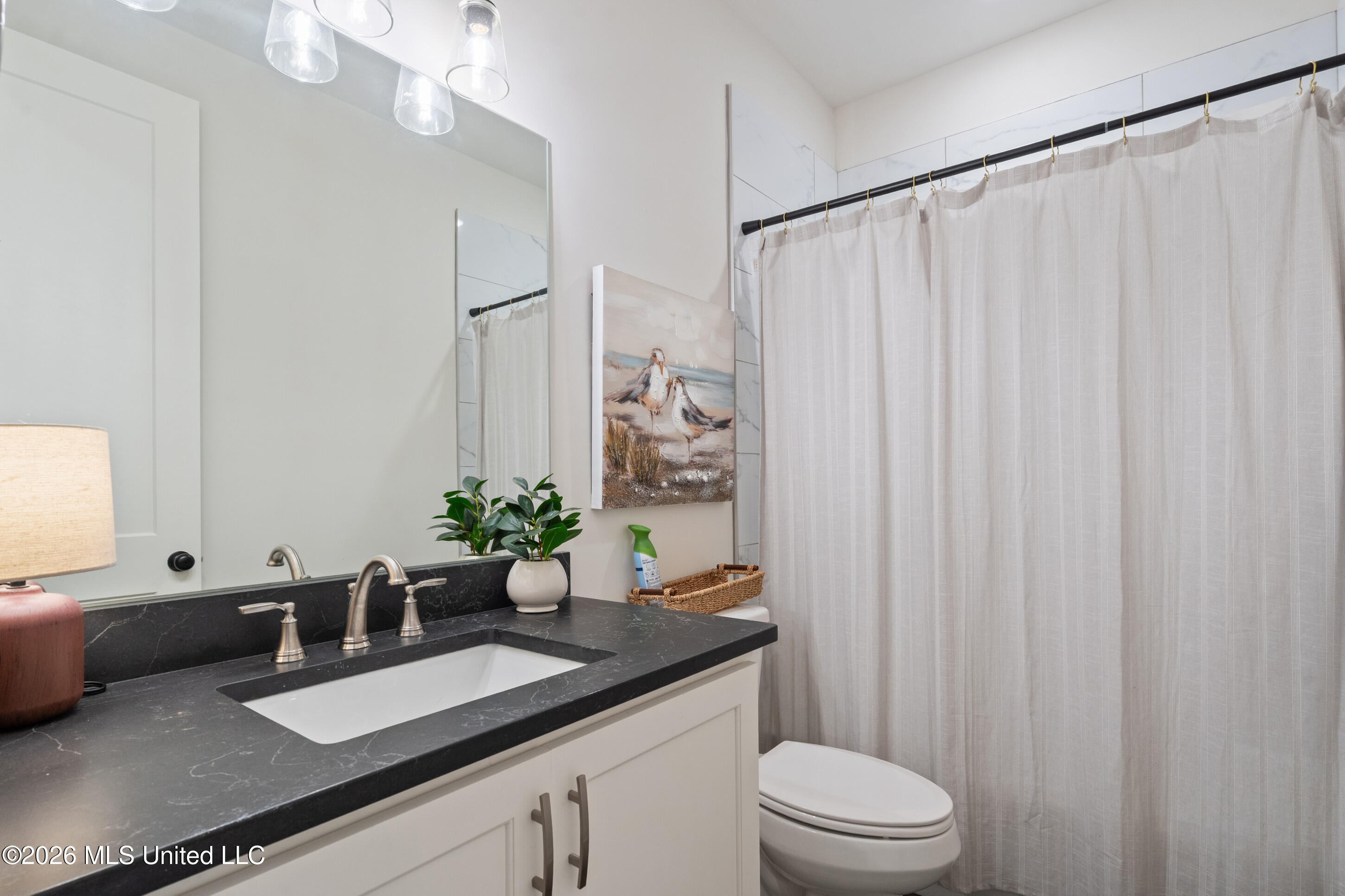 4300 Brooke Drive Property Photo 15