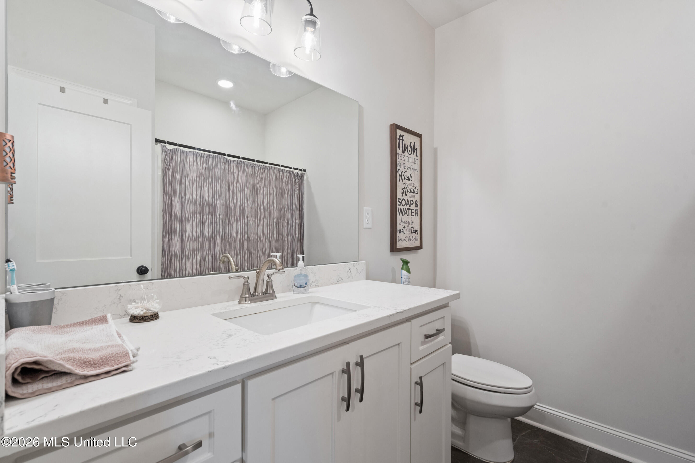 4300 Brooke Drive Property Photo 24