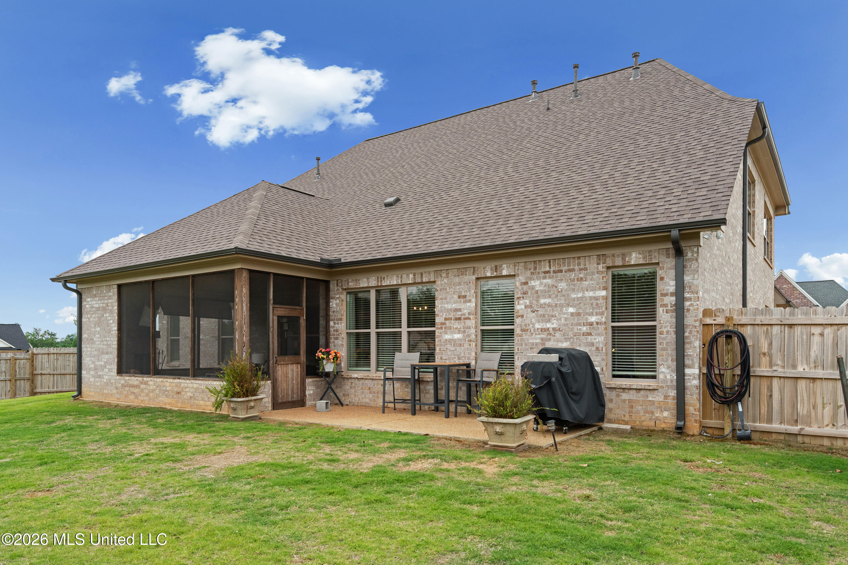 4300 Brooke Drive Property Photo 32