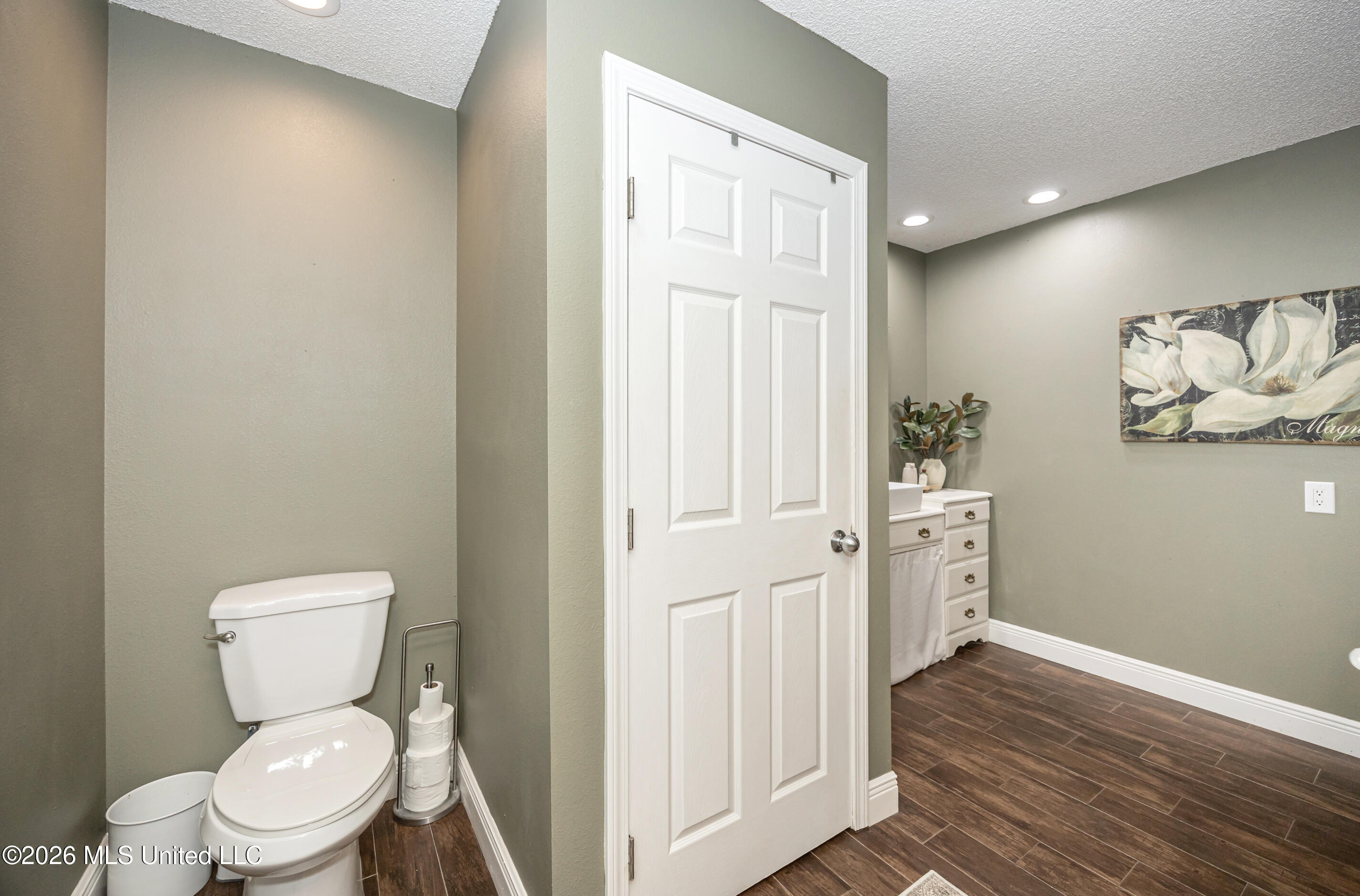 300 Idlewood Drive Property Photo 42