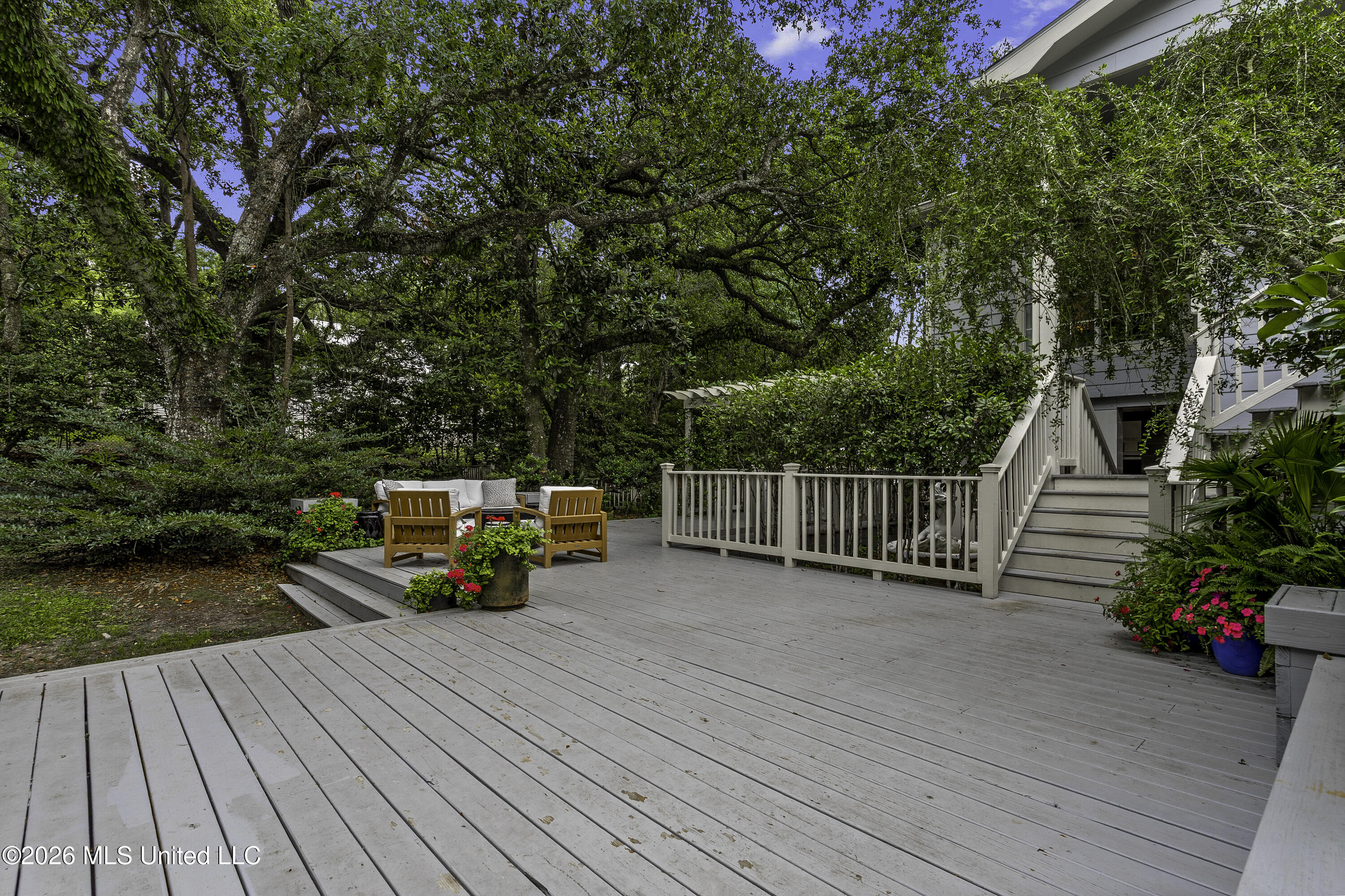 312 Washington Avenue Property Photo 49