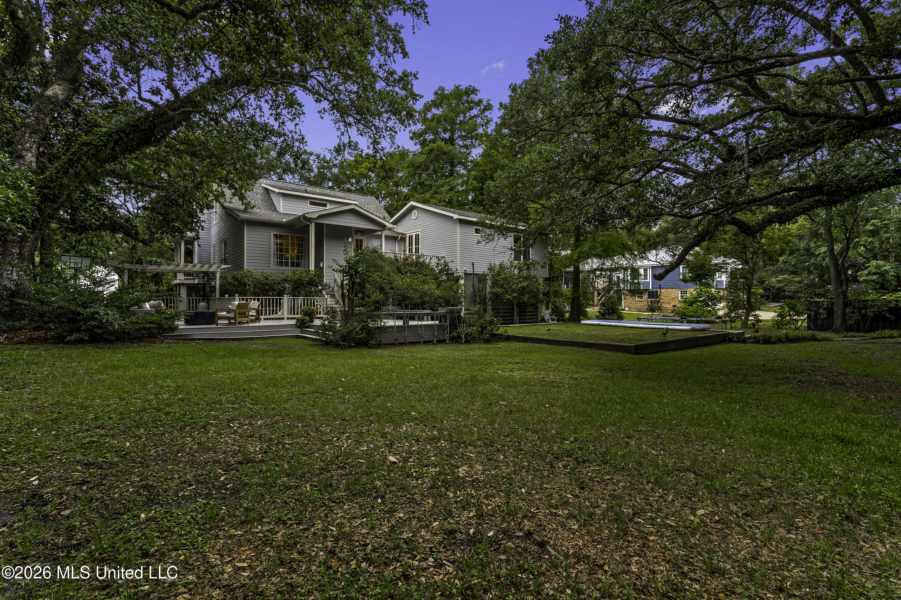 312 Washington Avenue Property Photo 54