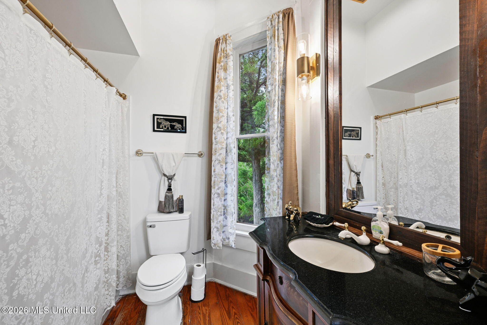 102 W Myrtle Street Property Photo 21