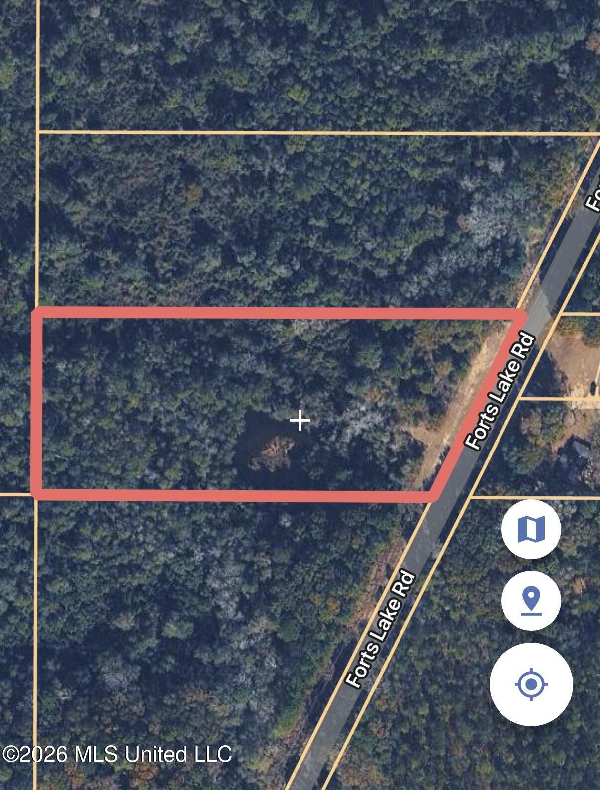 Nhn Forts Lake Road Property Photo 9