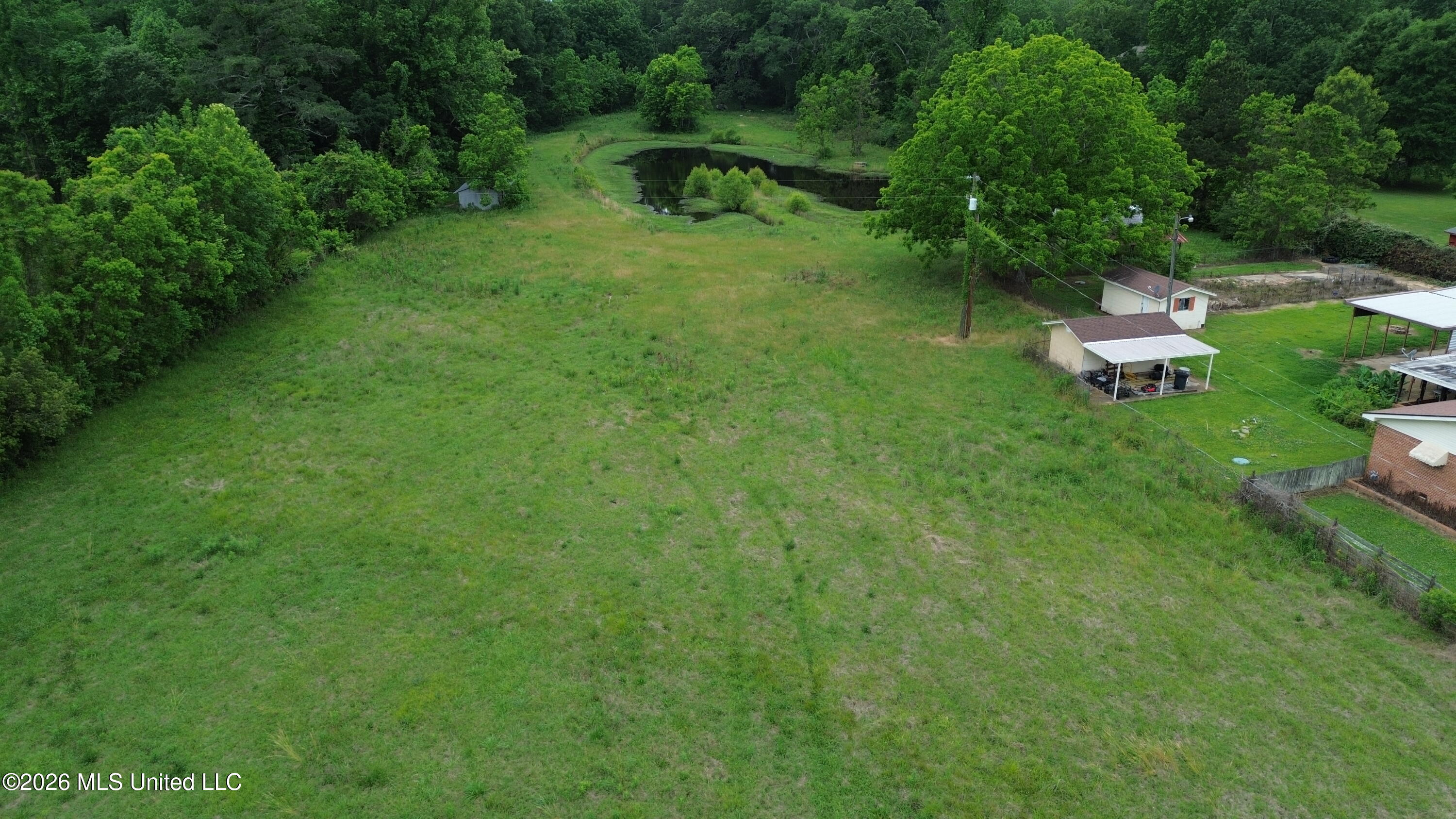3160 Louis Wilson Drive Property Photo 4