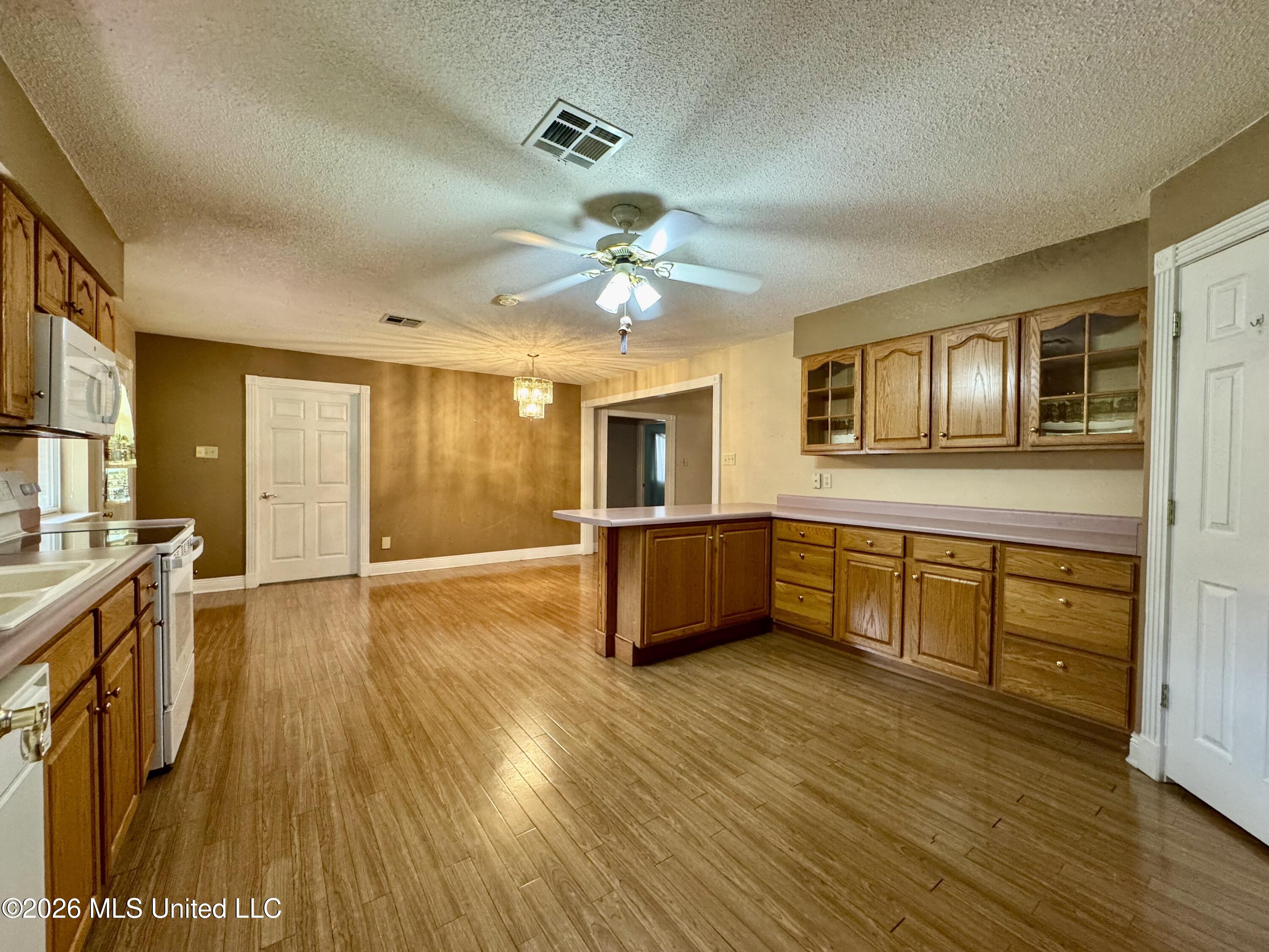 20 C G Smith Road Property Photo 15