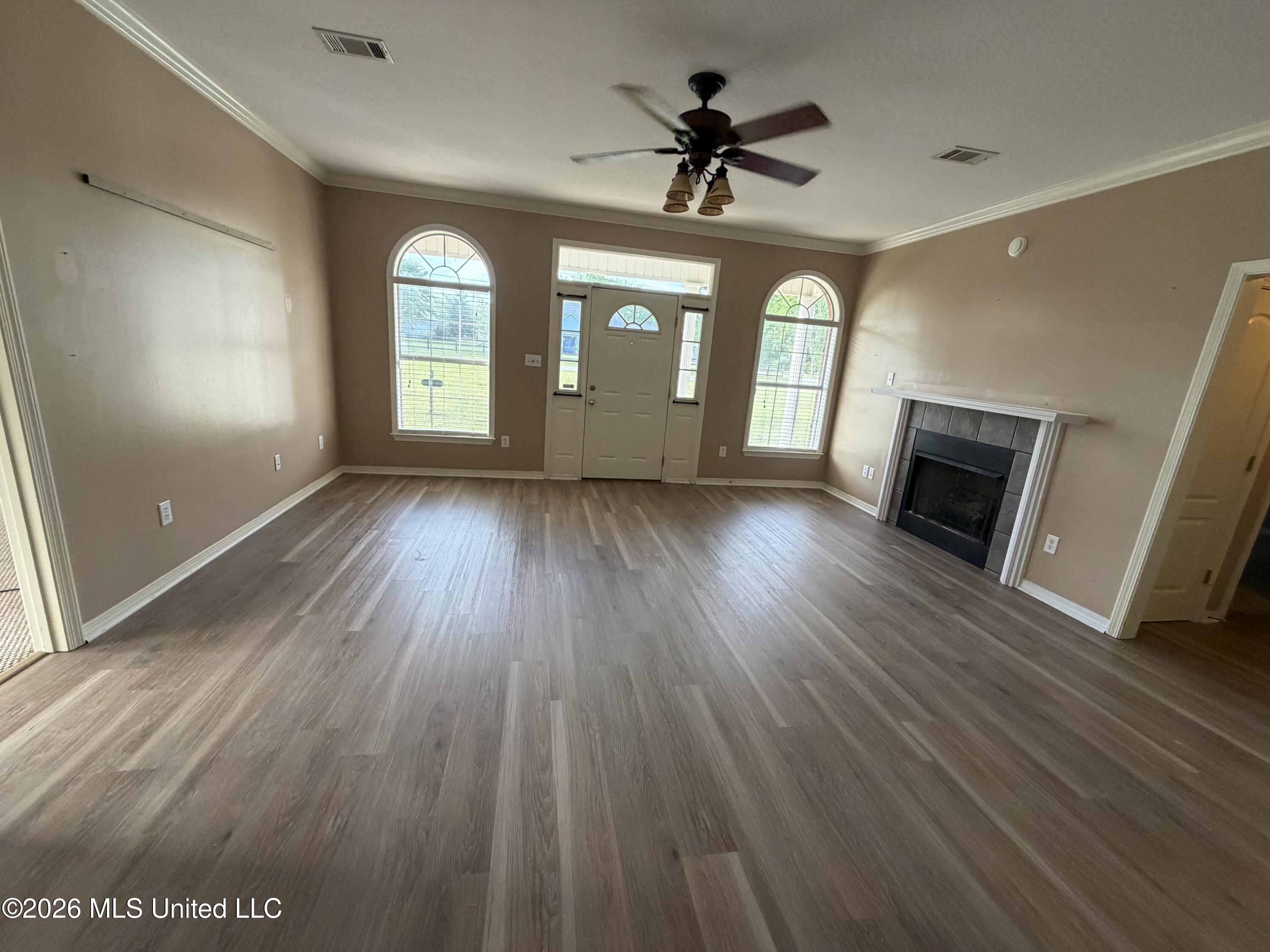 6902 Tanner Williams Road Property Photo 8