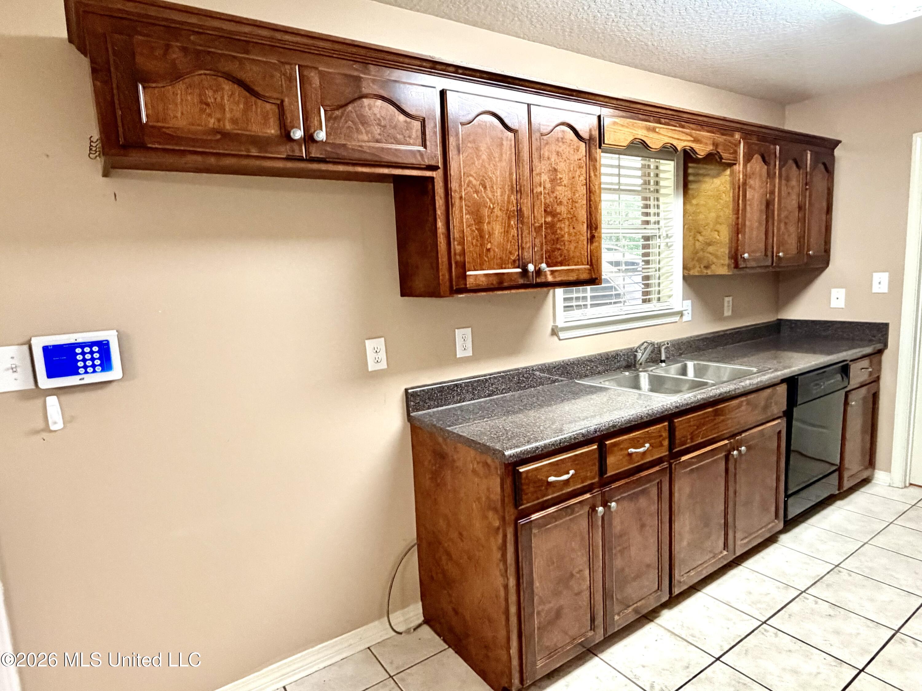 6902 Tanner Williams Road Property Photo 16