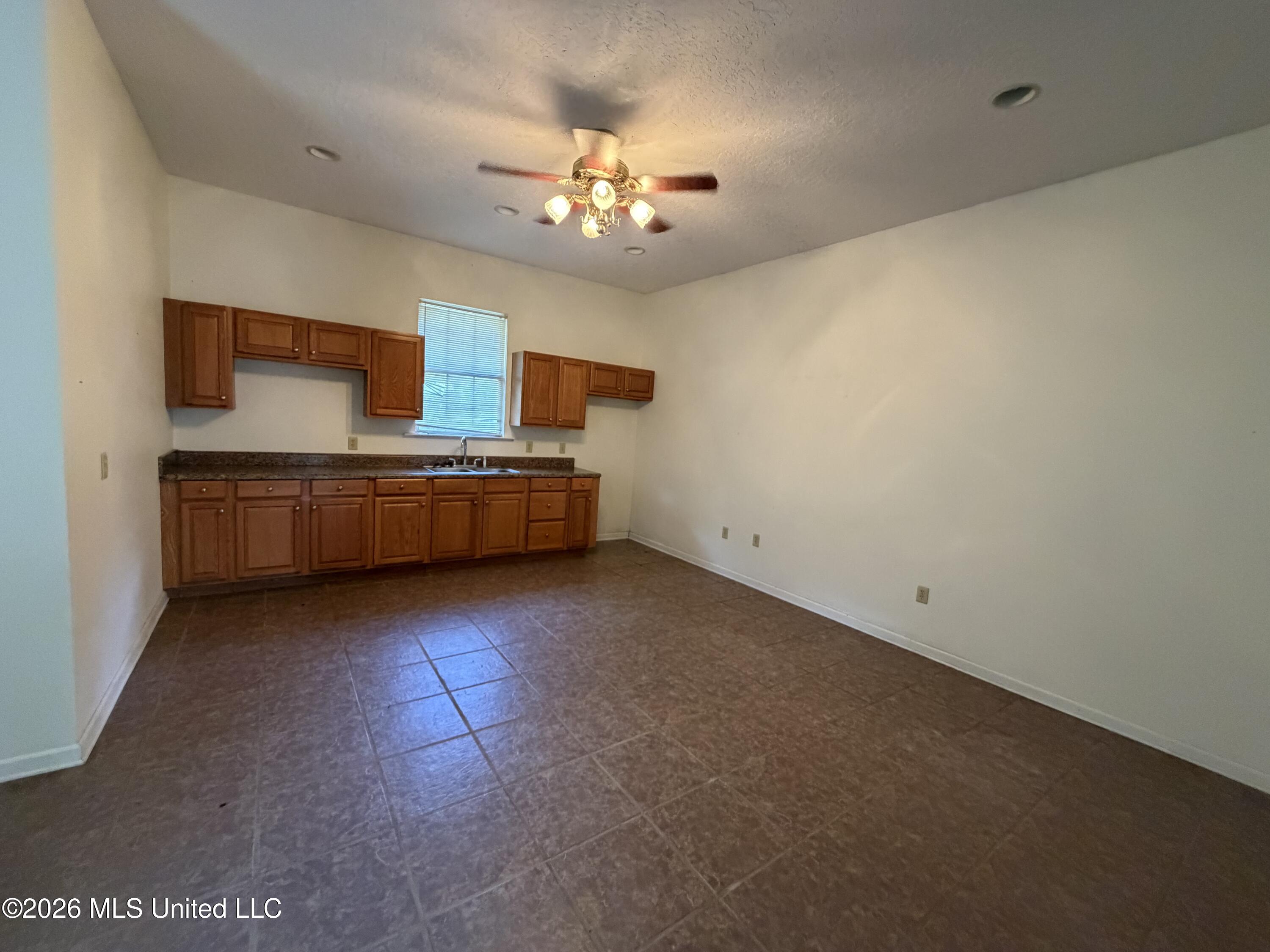 6902 Tanner Williams Road Property Photo 41