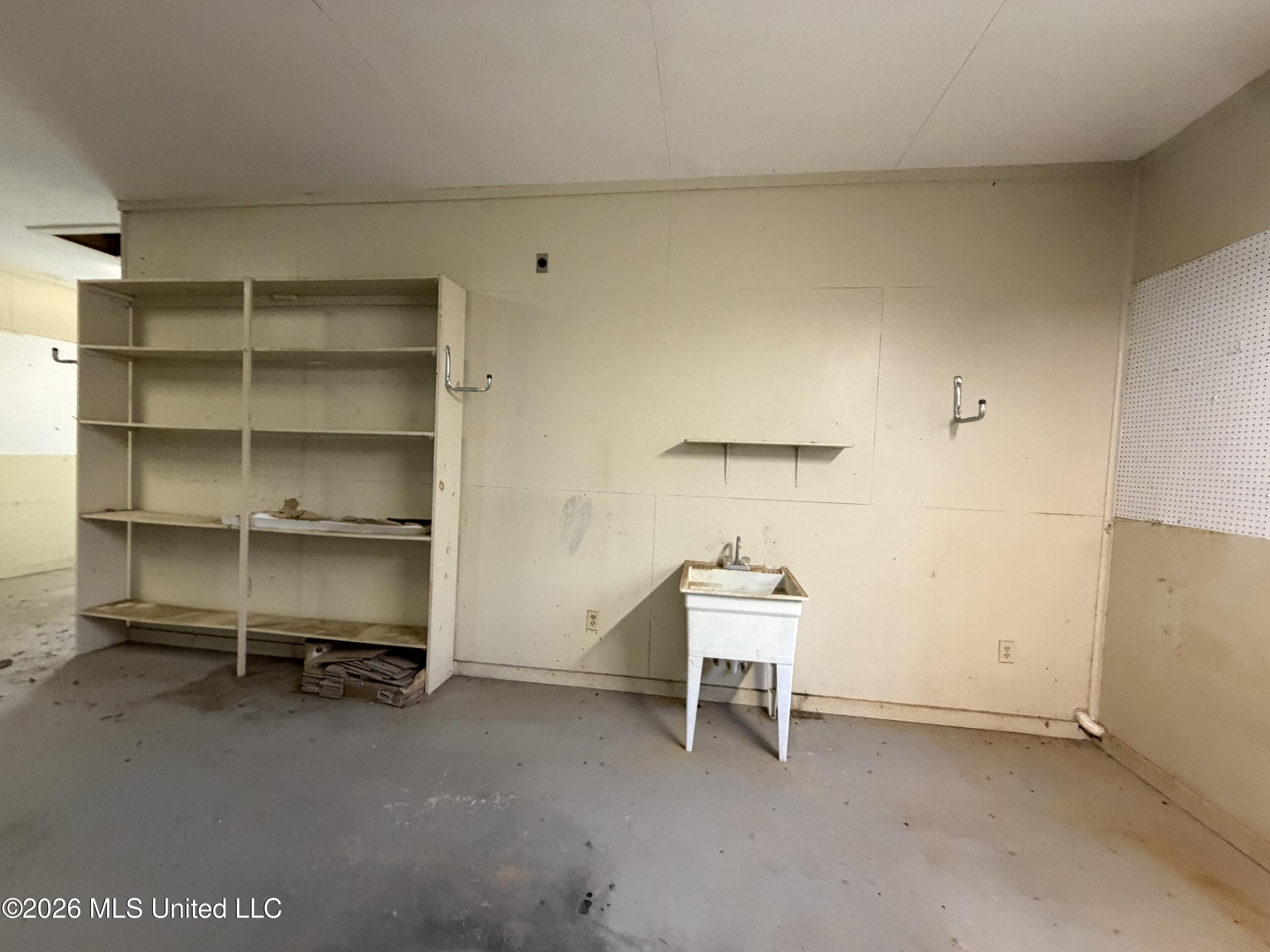 6902 Tanner Williams Road Property Photo 45