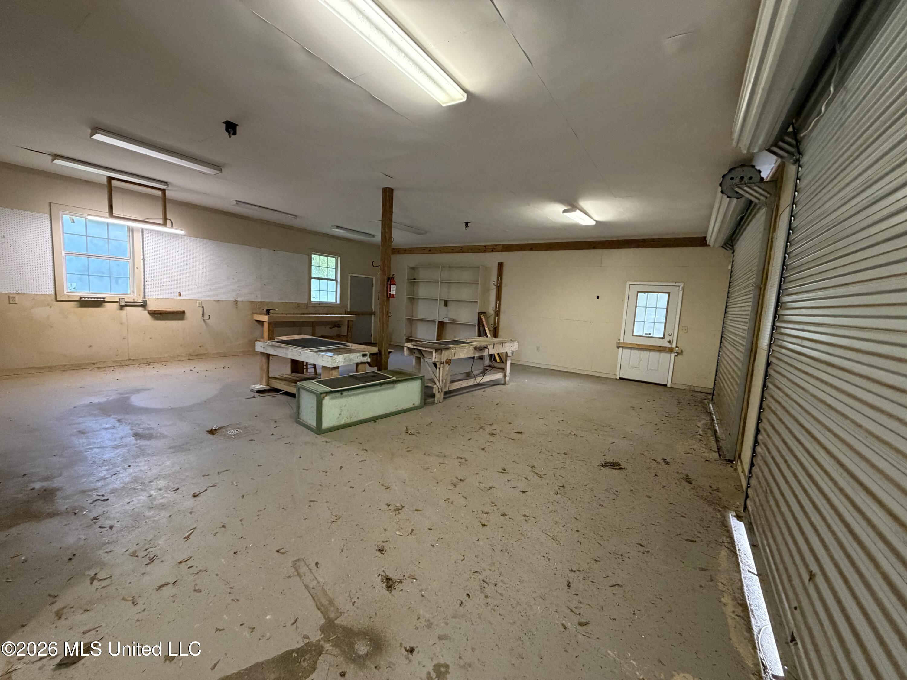 6902 Tanner Williams Road Property Photo 48