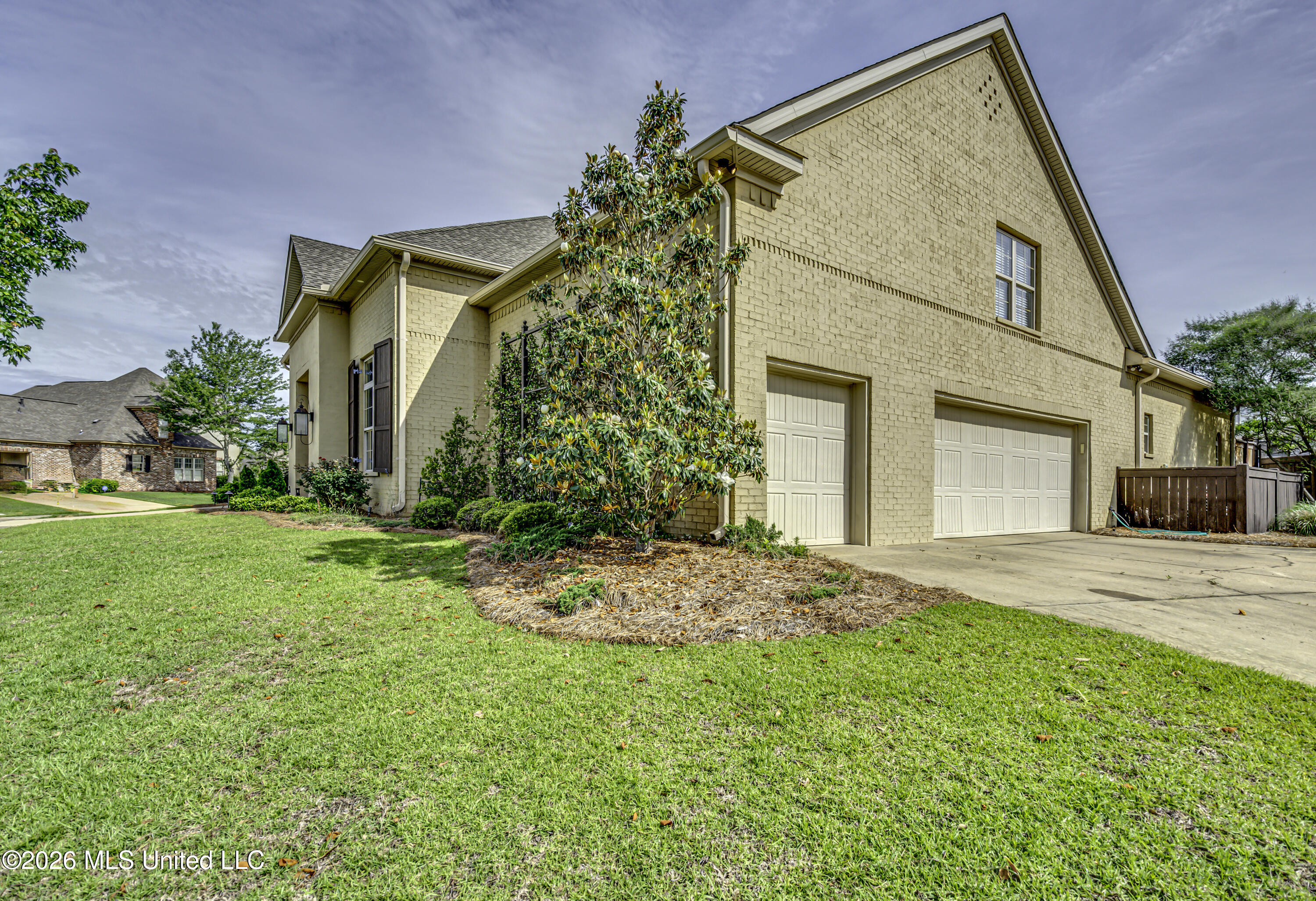 505 Jasper Circle Property Photo 4