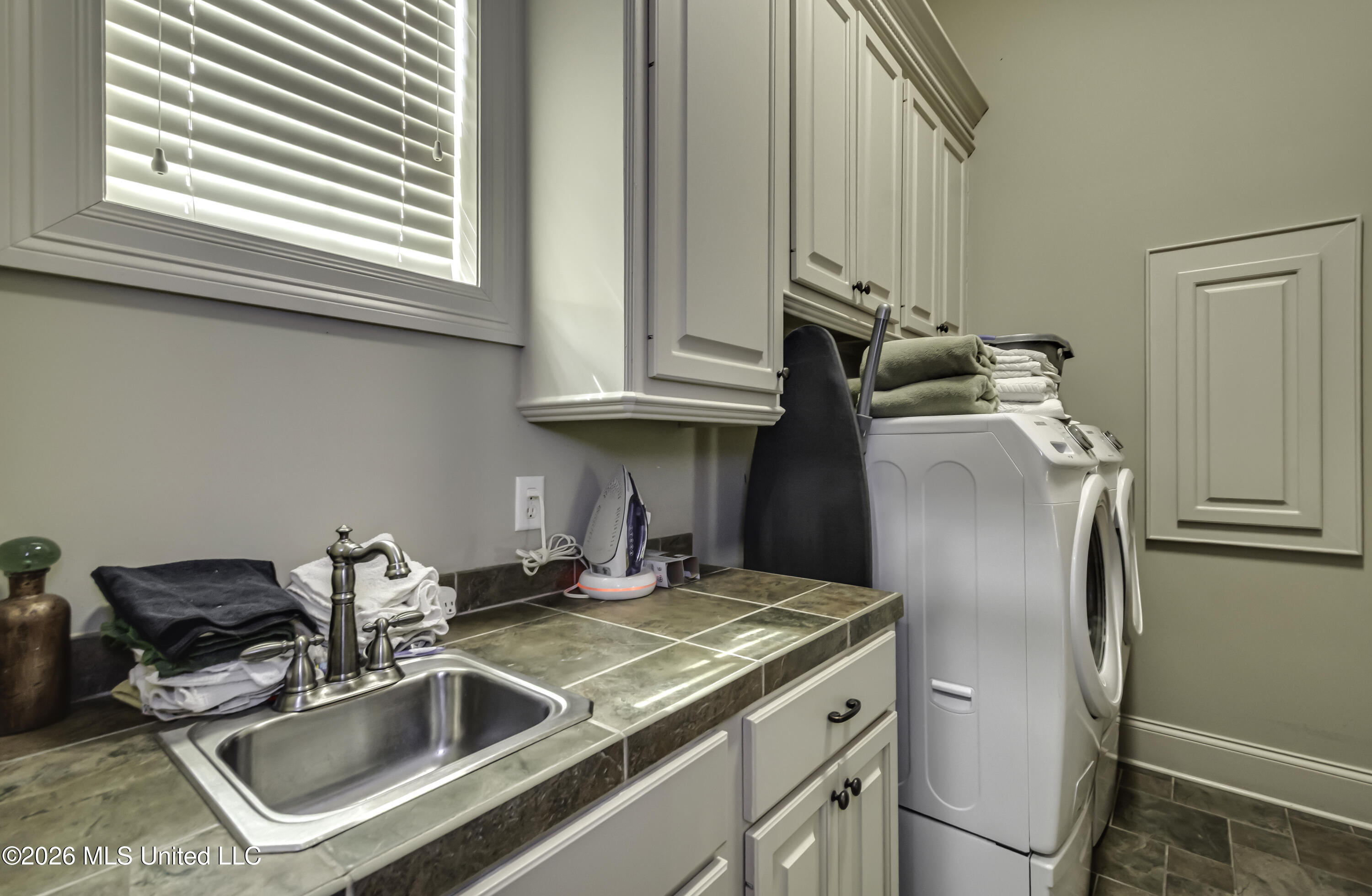 505 Jasper Circle Property Photo 38