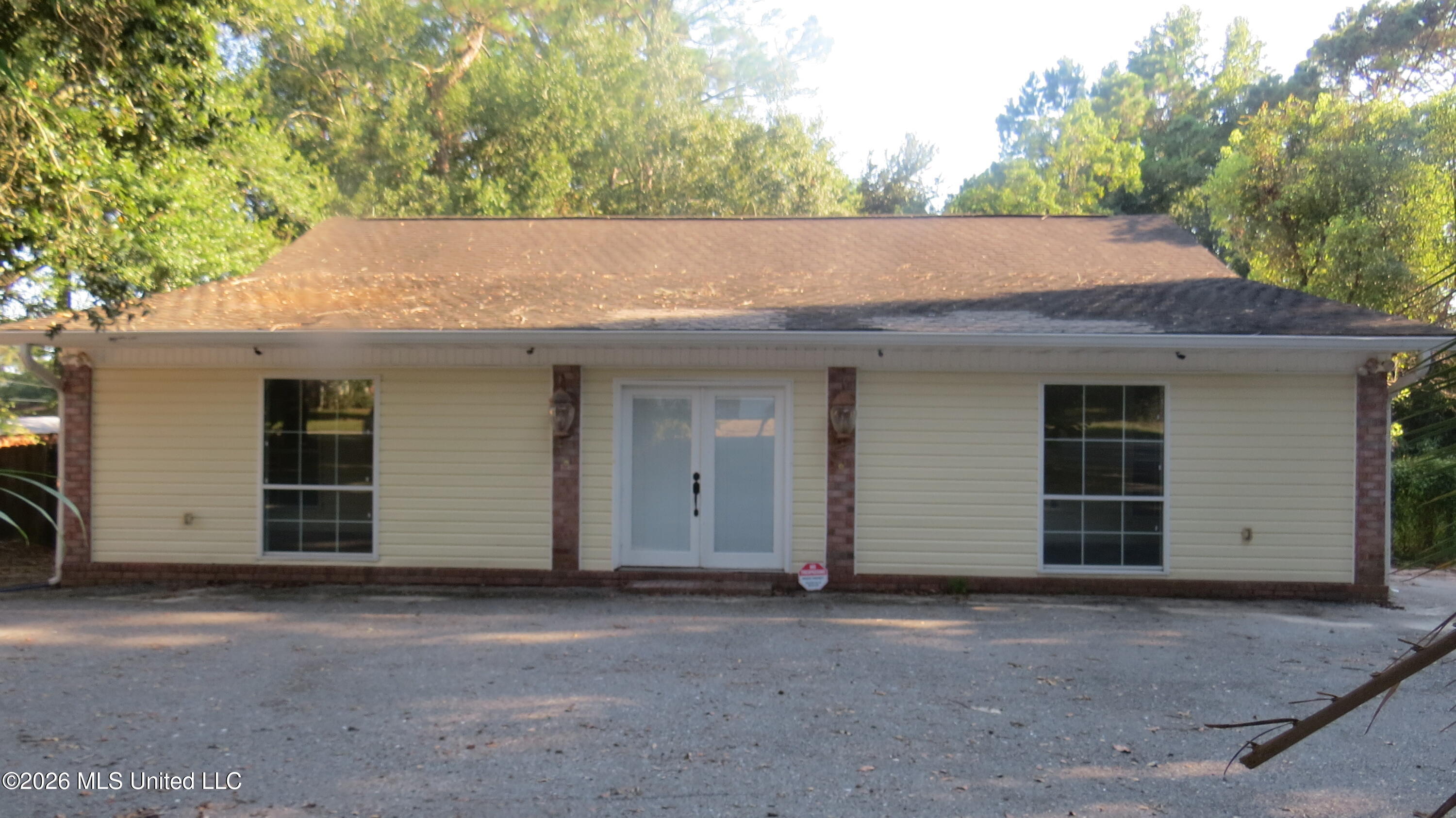 15929 Big Ridge Road Property Photo 1