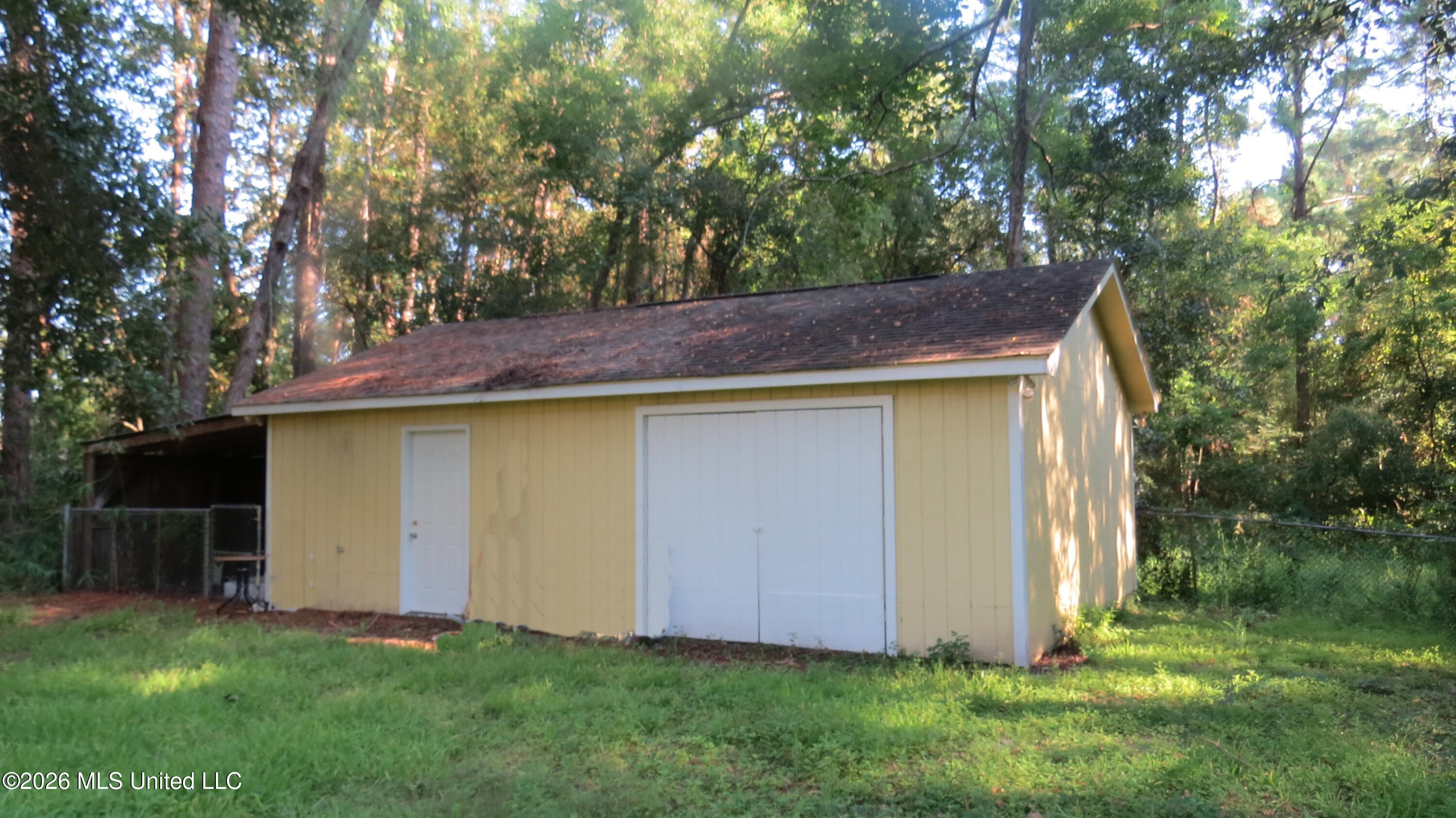 15929 Big Ridge Road Property Photo 4
